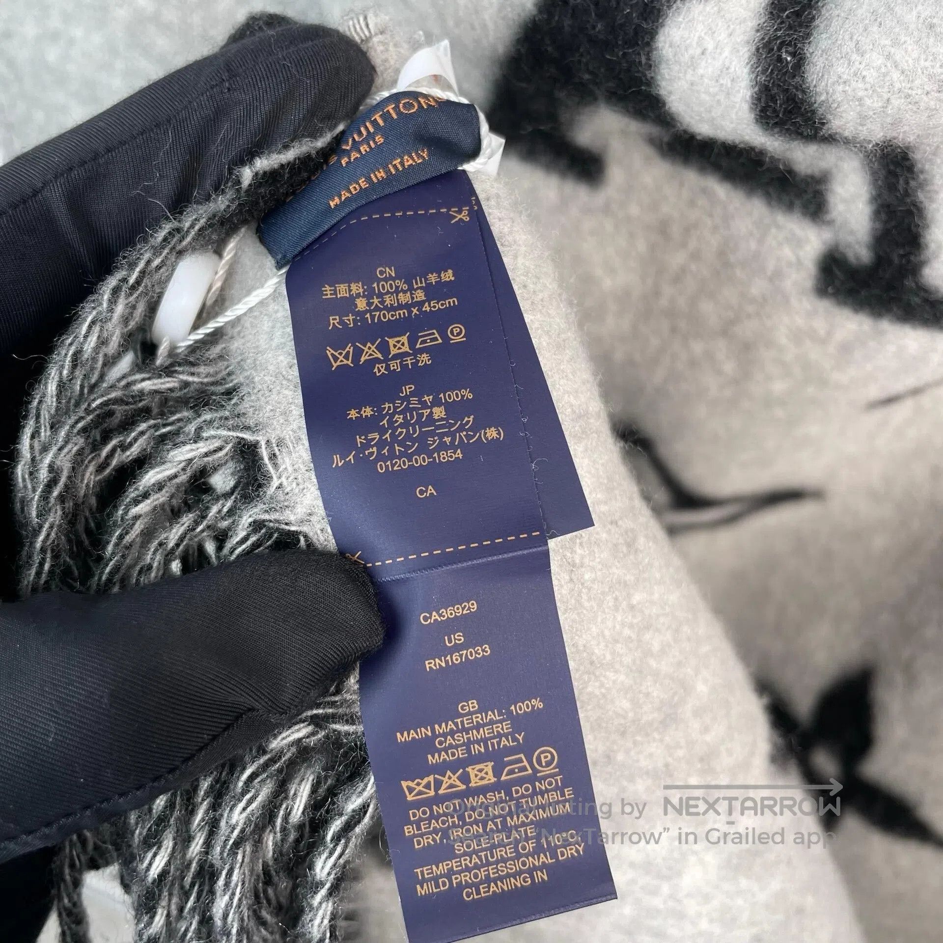 Louis Vuitton Louis Vuitton Black and gray printed cashmere double-sided Size ONE SIZE - 8 Thumbnail