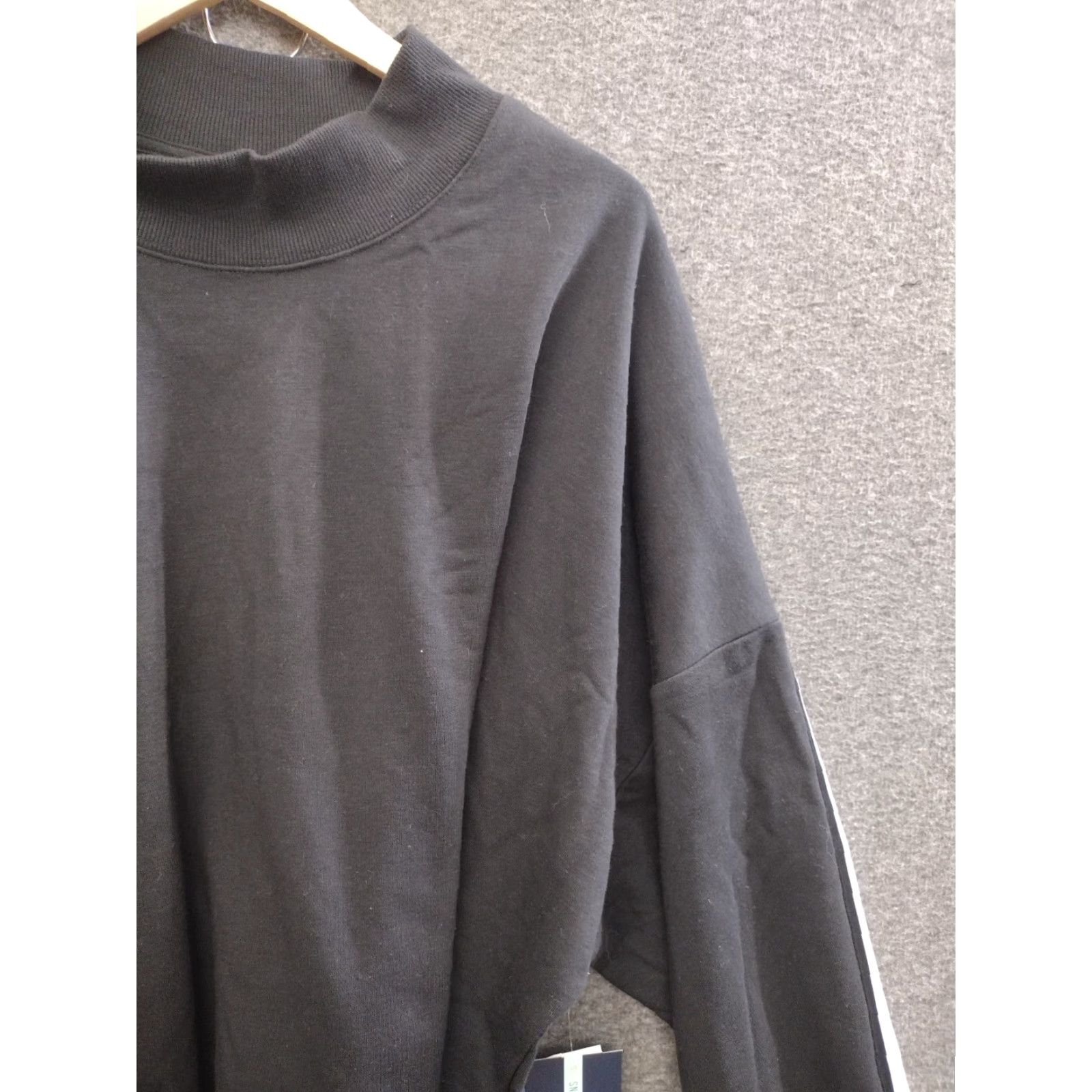 Vintage DSG Women's Crop Mock Neck Pullover Sweatshirt Black Stripe 2X Fashion Activewear, Casual, Travel Men's? No gender specified - end with Womens Size XXL / US 16-18 / IT 52-54 - 7 Thumbnail
