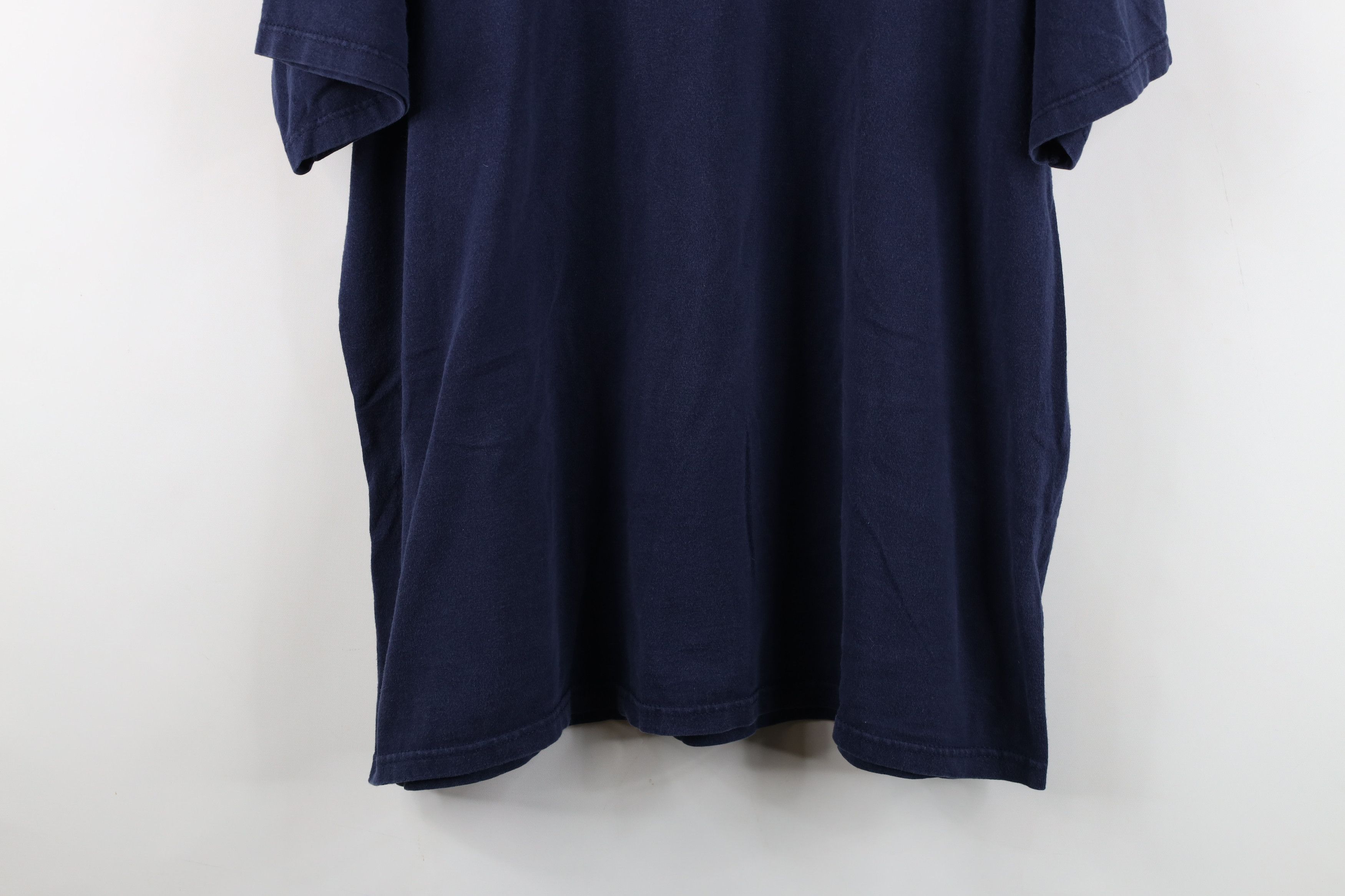 Vintage Vintage 90s Canadian Mounted Police Short Sleeve T-Shirt Size US XL / EU 56 / 4 - 3 Thumbnail
