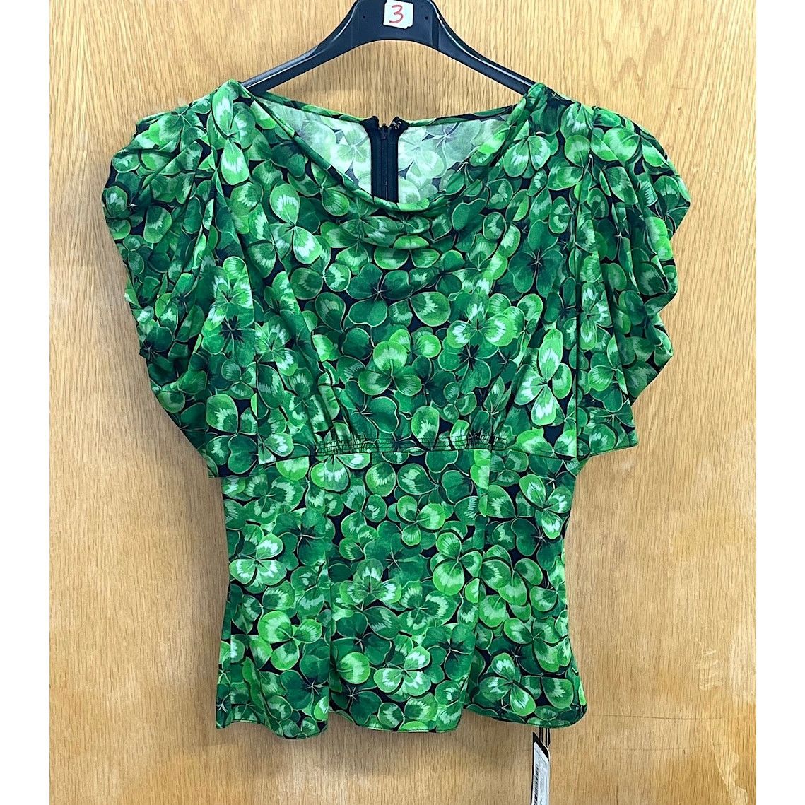 Dolce & Gabbana Dolce & Gabbana Green Clover Print Blouse Silk IT 36 XXS Size XS / US 0-2 / IT 36-38 - 6 Thumbnail
