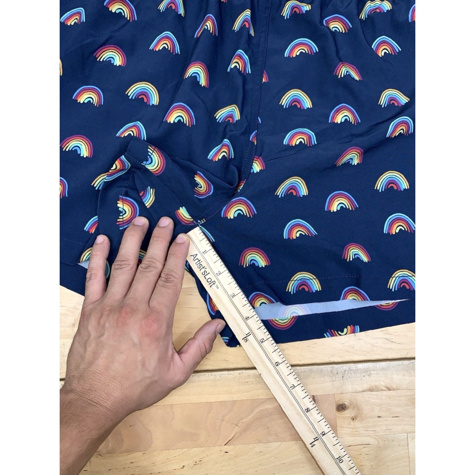 Chubbies Chubbies Trunks Men 2XL Blue Rainbows Beach Swim Lined Drawstring Stretch Bottom Size US 39 - 6 Thumbnail