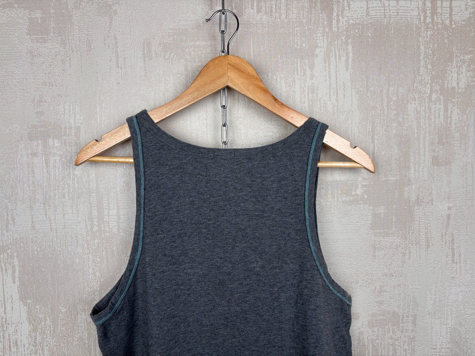 Diesel Vintage Diesel Big Logo Punk Tank Top Sleeveless Size US L / EU 52-54 / 3 - 13 Thumbnail