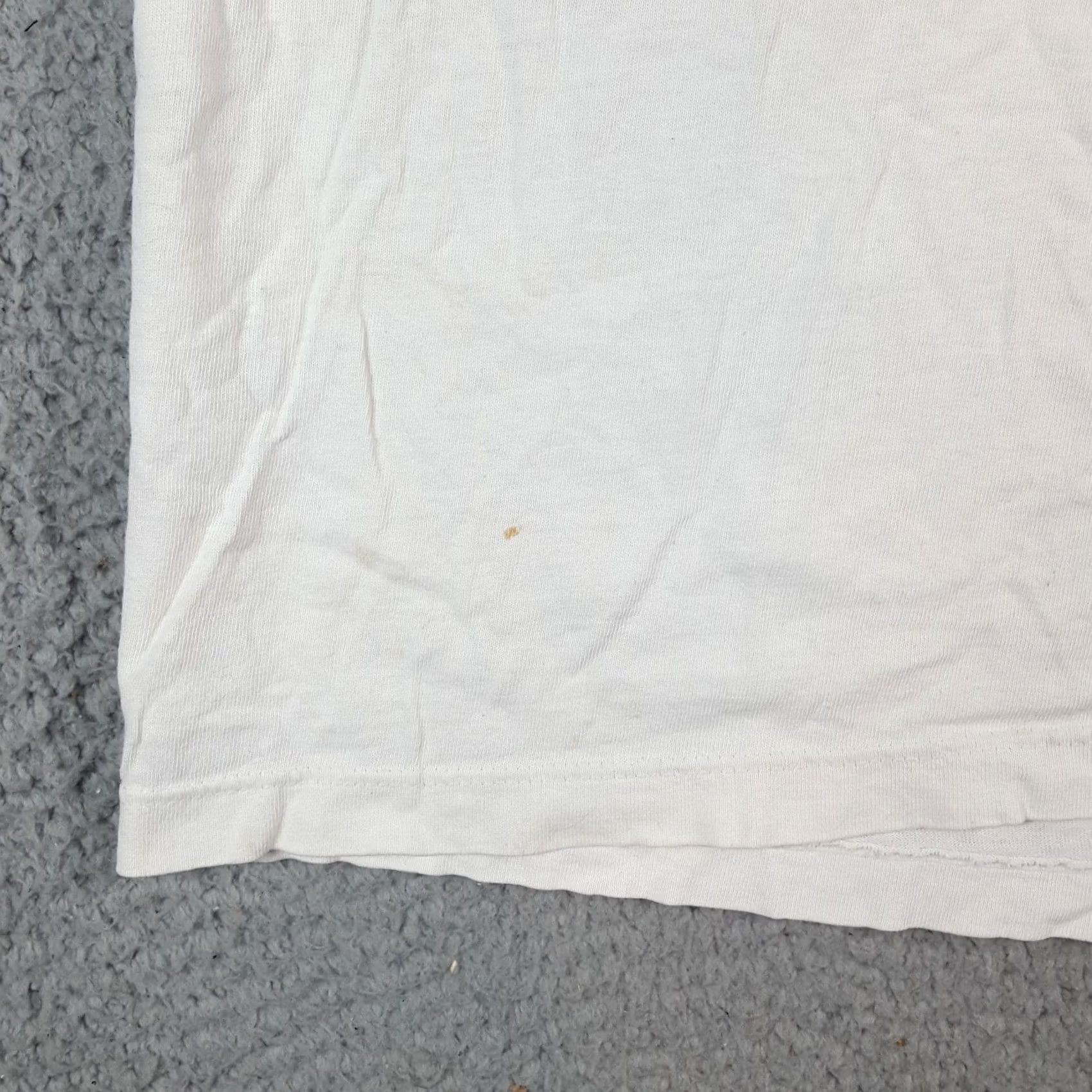 Chaps VINTAGE Chaps Ralph Lauren Flag Logo T-Shirt L White Cotton Short Sleeve Crew Neck 90s Grunge Preppy Vintage Y2K Size US L / EU 52-54 / 3 - 5 Thumbnail