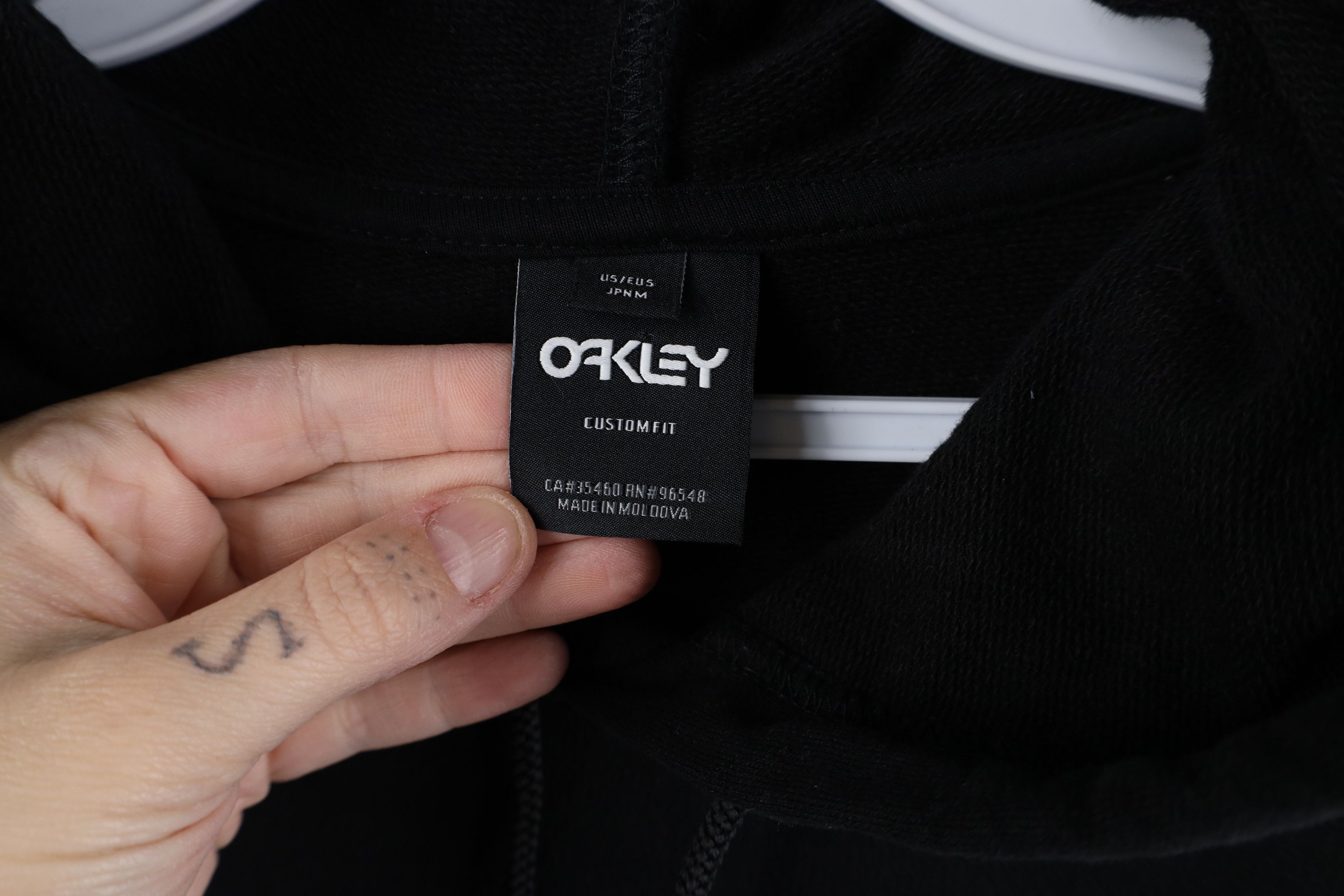 Oakley × Vintage Vintage Oakley Camouflage French Terry Hoodie Black Size US S / EU 44-46 / 1 - 5 Thumbnail