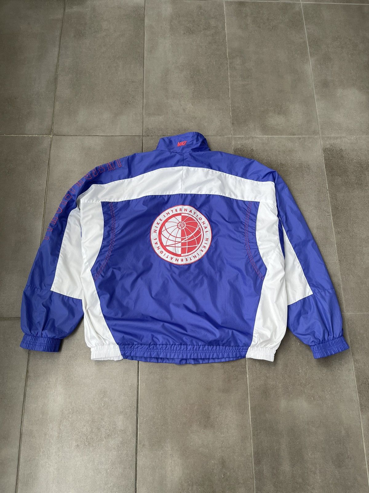 Nike 90S Nike International 3 Tone Technical Track Light Jacket Size US L / EU 52-54 / 3 - 1 Thumbnail