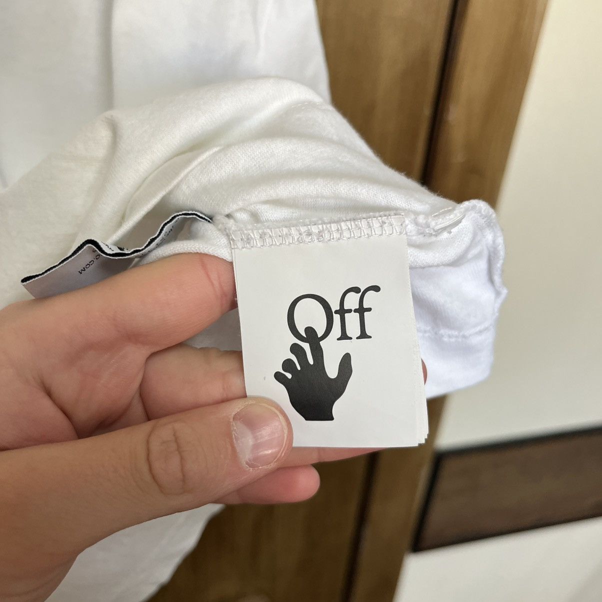 Off-White Off White T-Shirt Size US S / EU 44-46 / 1 - 9 Thumbnail
