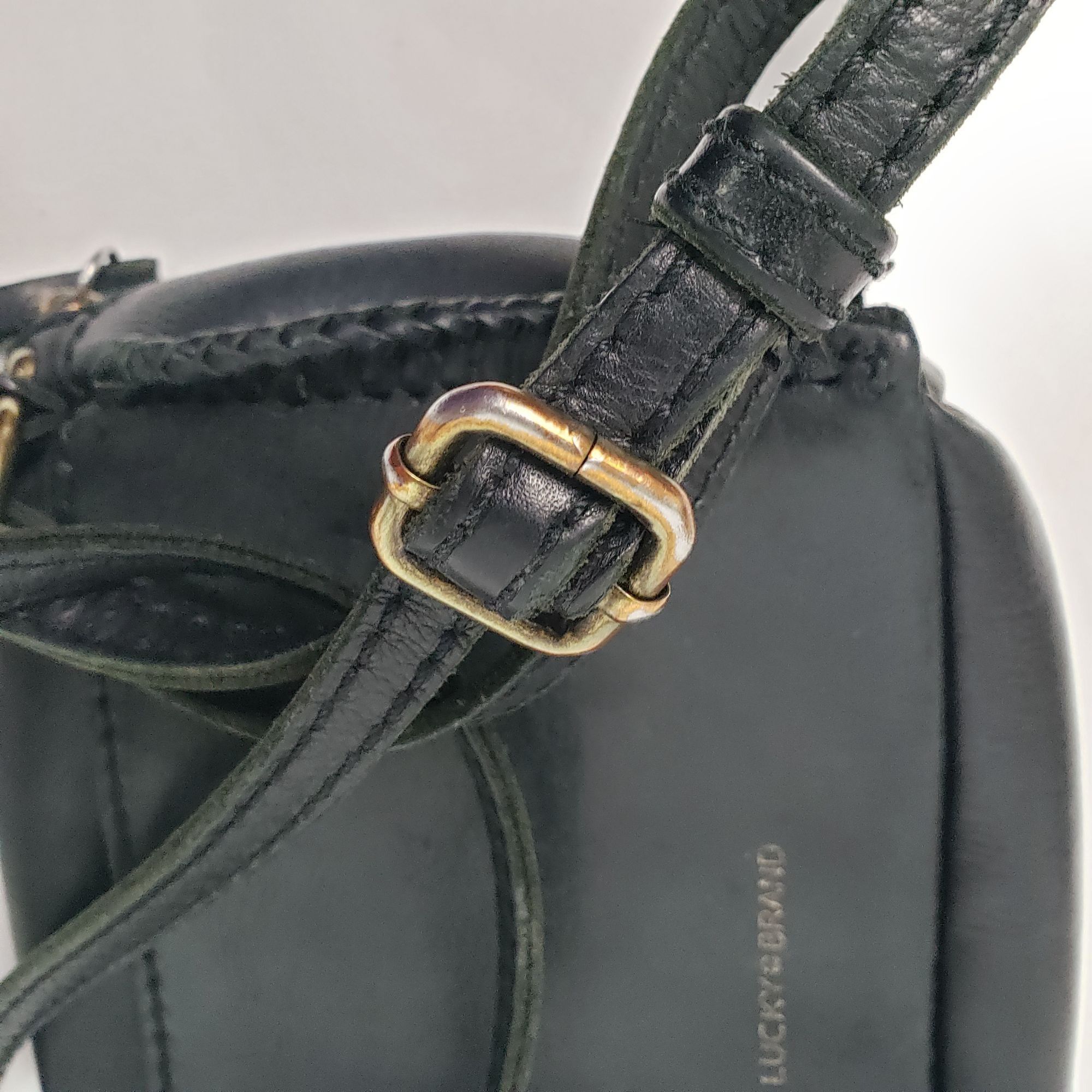 American Eagle Outfitters American Eagle Blk Italian Leather Mini Small Crossbody Bag Size ONE SIZE - 9 Thumbnail