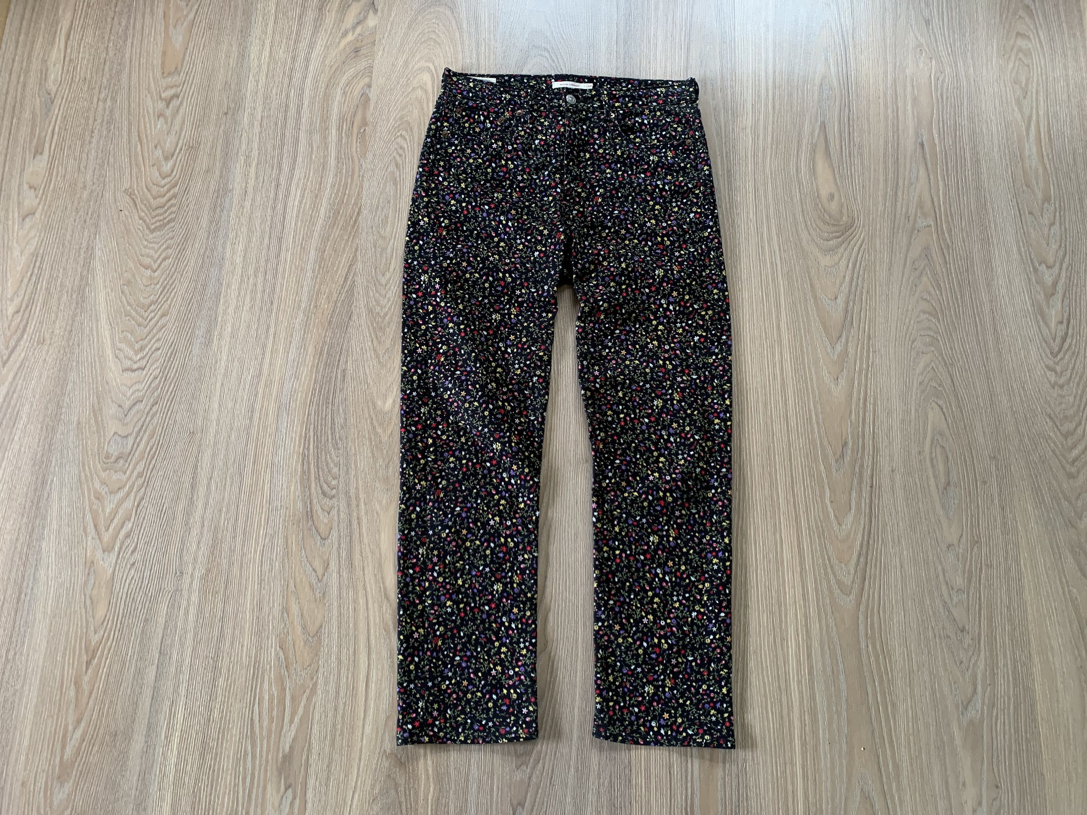 Levi's Women’s Levi’s Premium Wedgie Straight Floral Black Jeans Size 30" / US 8 / IT 44 - 11 Thumbnail