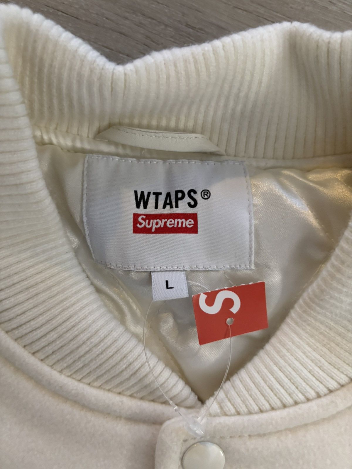 Supreme × Wtaps Supreme WTAPS Varsity Jacket FW21 Leather Wool Size US L / EU 52-54 / 3 - 8 Thumbnail