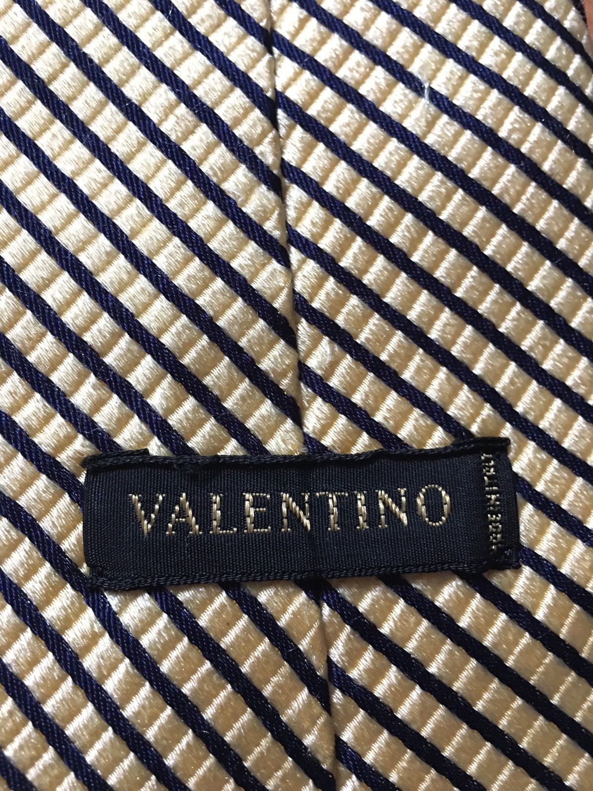Valentino VALENTINO Cravatte Italy Gold Designer Striped Silk Mens Tie Size ONE SIZE - 4 Thumbnail