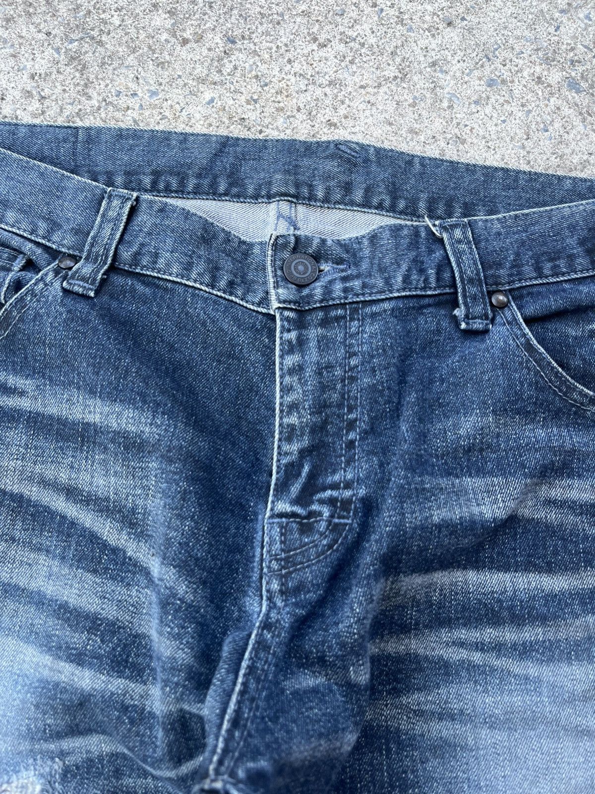Tornado Mart TORNADO MART DISTRESSED FLARED JEANS Size US 36 / EU 52 - 7 Thumbnail