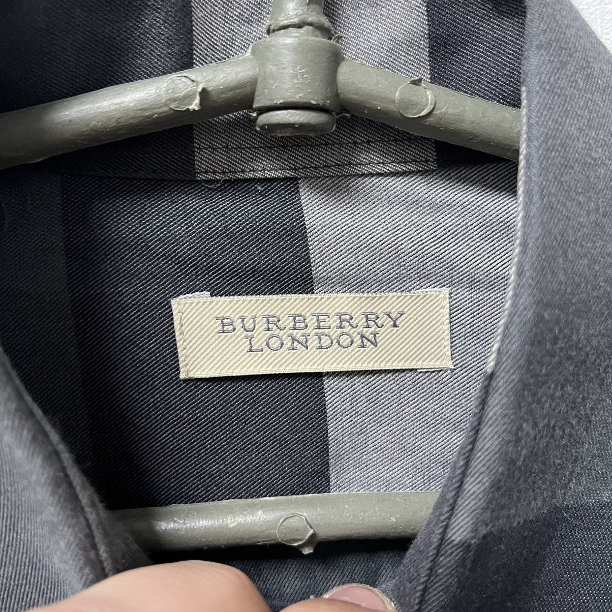 Burberry Burberry shirt Size US S / EU 44-46 / 1 - 11 Thumbnail