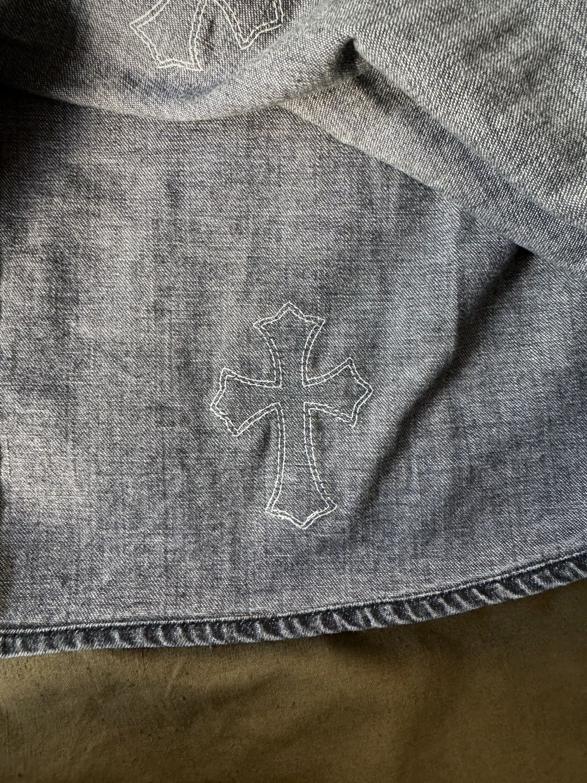 Chrome Hearts Cross Patch shirt Size US XL / EU 56 / 4 - 5 Thumbnail