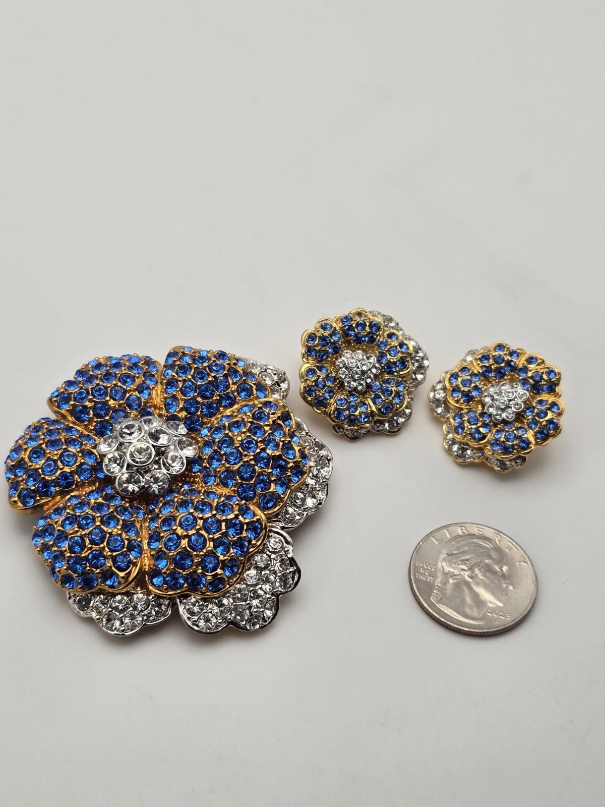 Dead Kennedys Jackie Kennedy Flower w Crystals Brooch Earrings/broke Clasp Size ONE SIZE - 1 Thumbnail