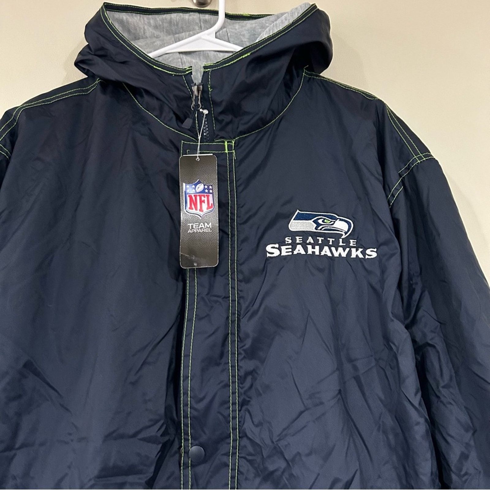 NFL Seattle Seahawks Football Jacket Size US M / EU 48-50 / 2 - 2 Thumbnail