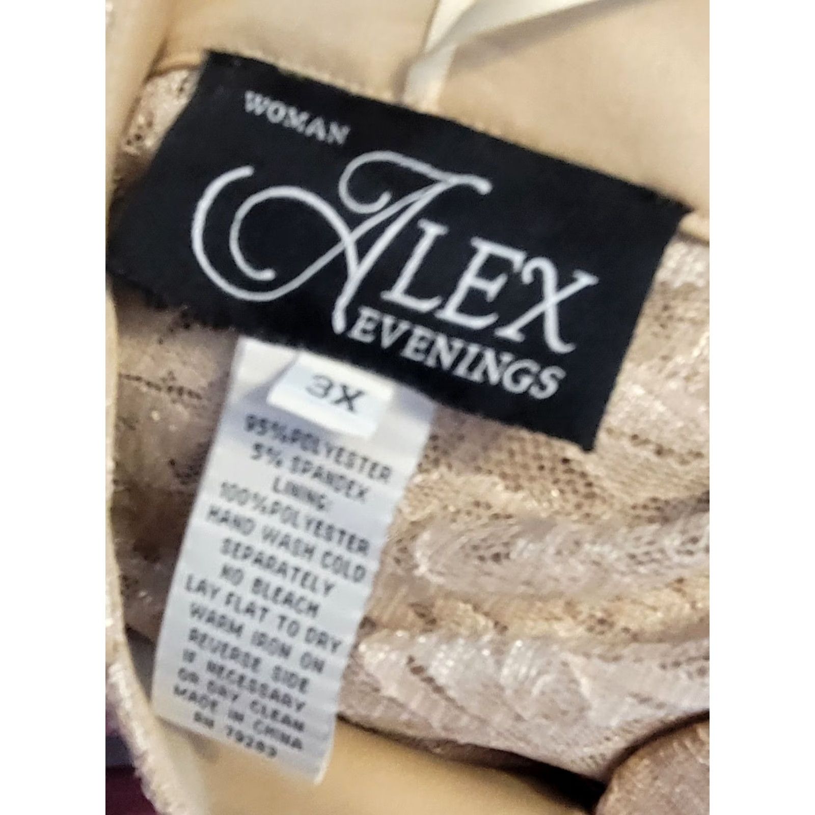 Alex Evenings VINTAGE 90s Alex Evenings Champagne Sparkle Lace 2 Pc Layered Top Jacket 3X Ladies Eveningwear Set 3X Size XXL / US 16-18 / IT 52-54 - 4 Thumbnail