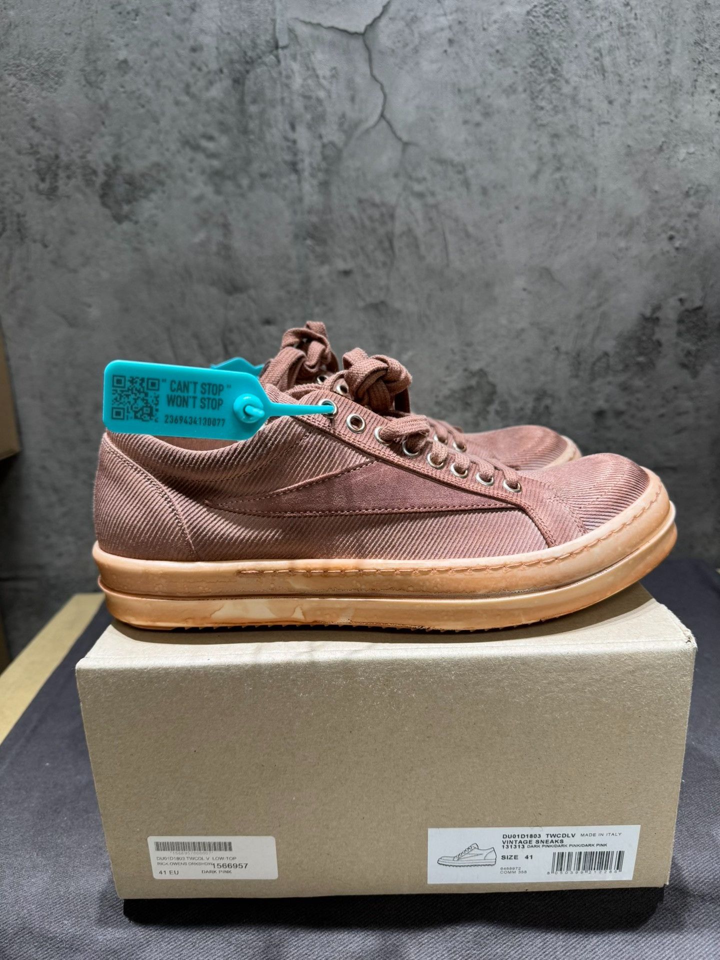 Rick Owens Rick Owens Pink Lowtop Sneakers 41 Men Size US 8.5 / EU 41-42 - 1 Thumbnail