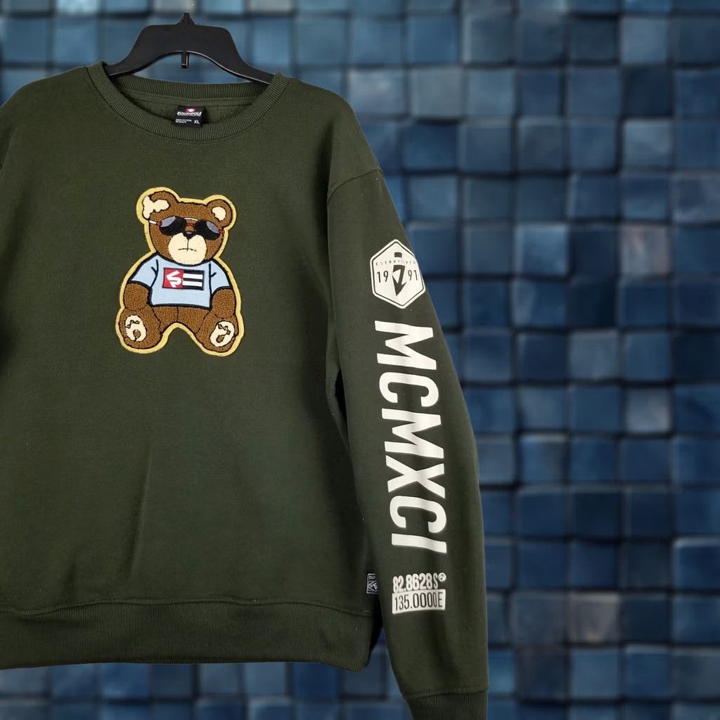 Southpole SOUTHPOLE SWEATSHIRT Men XL Green Chenille Bear Patch Embroidered Logo Zip Pullover Extraship Hip Hop Animals 90s Womens Mens Girls Size US XL / EU 56 / 4 - 1 Thumbnail