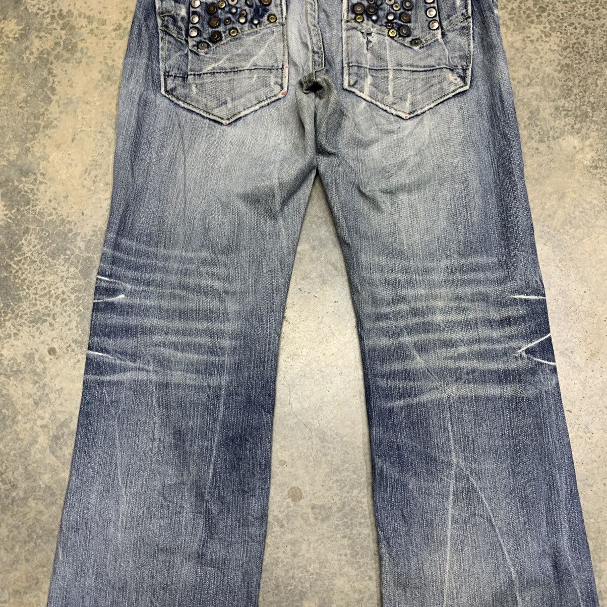 If Six Was Nine Red Pepper Red Label Clawmark Distressed Fade Studded Jean Size US 31 - 21 Thumbnail