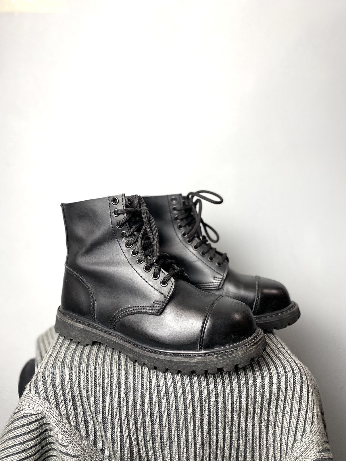 Band Tees Rare Vintage Phantom Hardcore Punk Boots Undercover New Rock Size US 6 / EU 39 - 4 Thumbnail