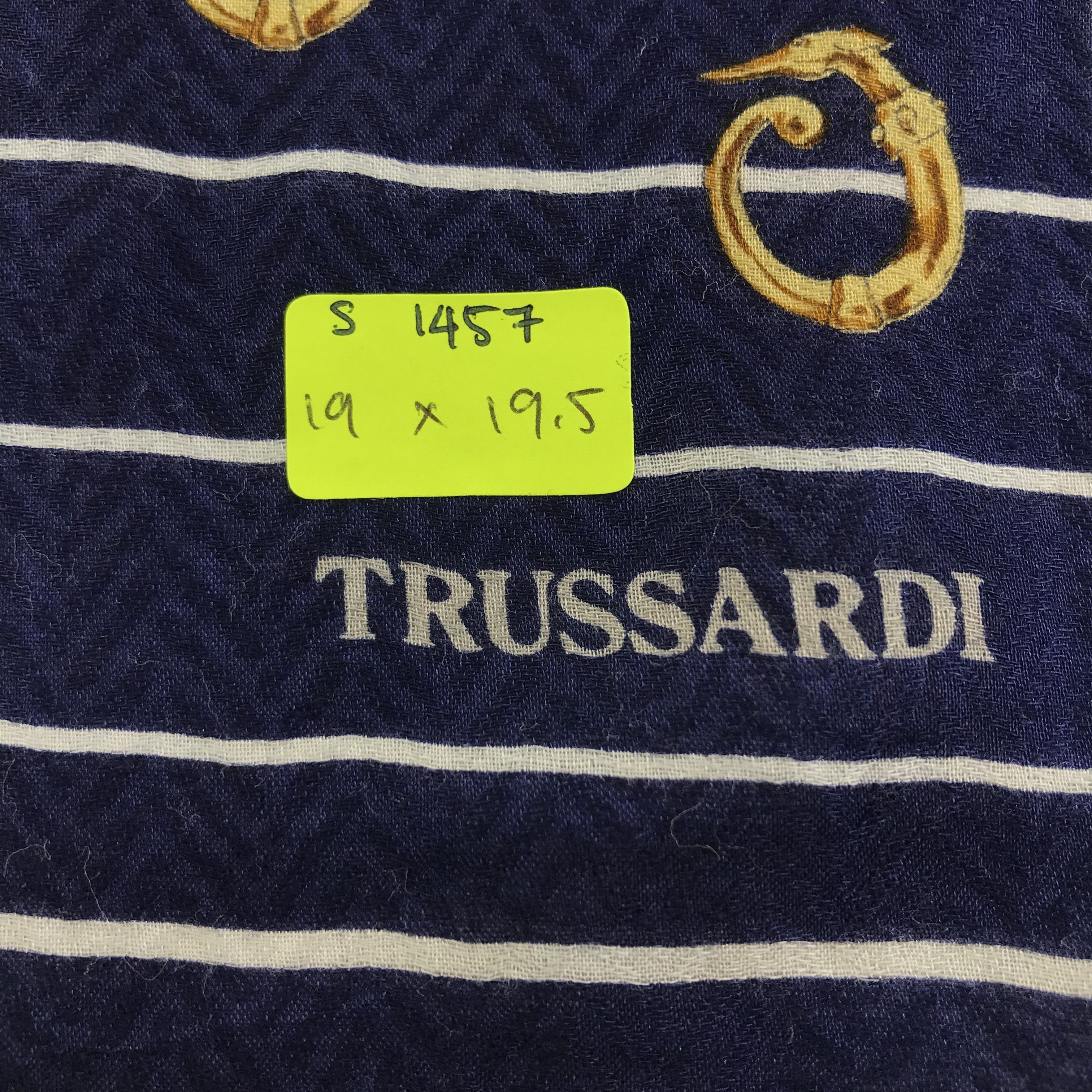 Trussardi × Vintage Trussardi Bandana / Handkerchief / Neckerchief - S1457 Size ONE SIZE - 5 Thumbnail