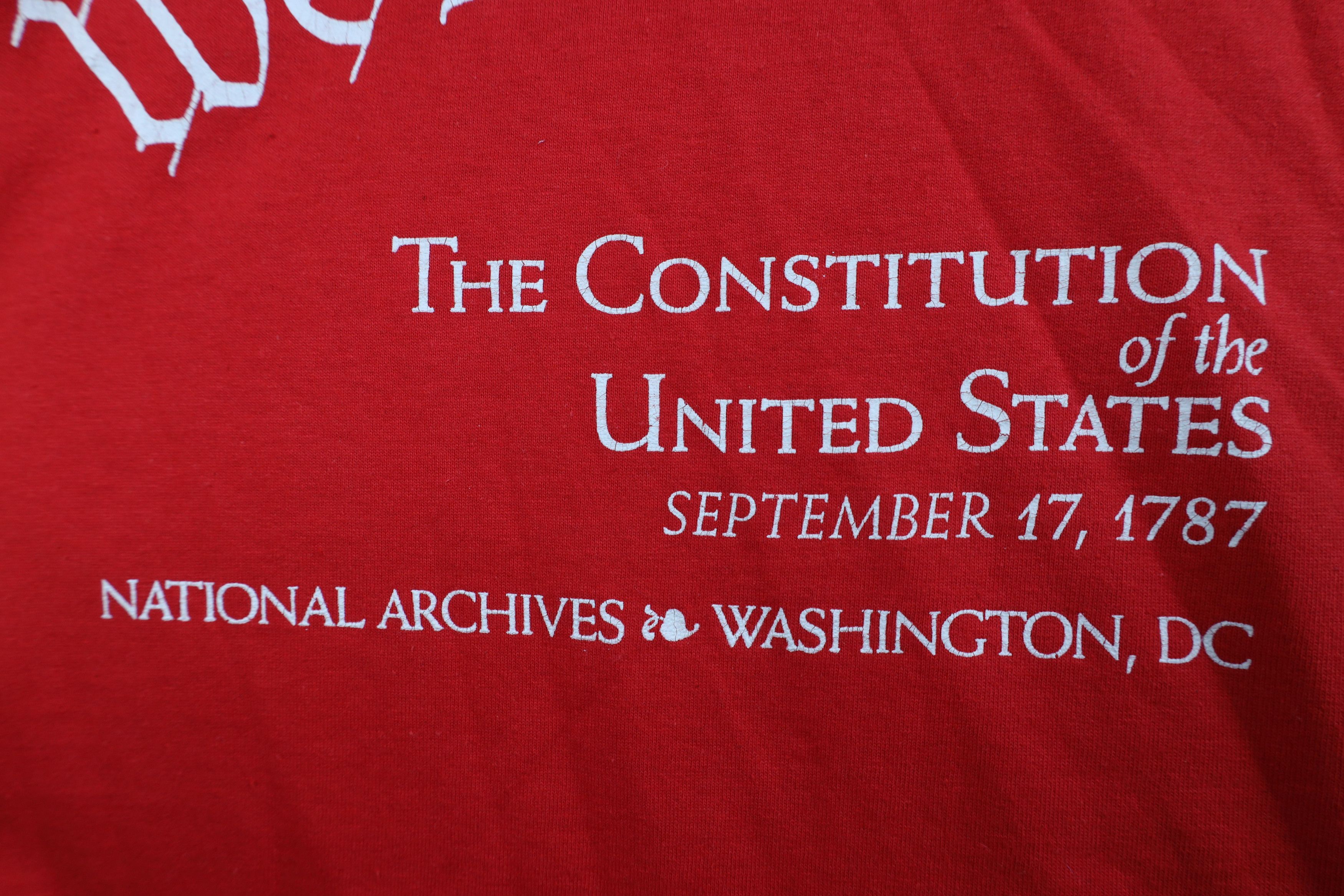 Vintage Vintage 90s Streetwear The People the United States T-Shirt Size US L / EU 52-54 / 3 - 5 Thumbnail
