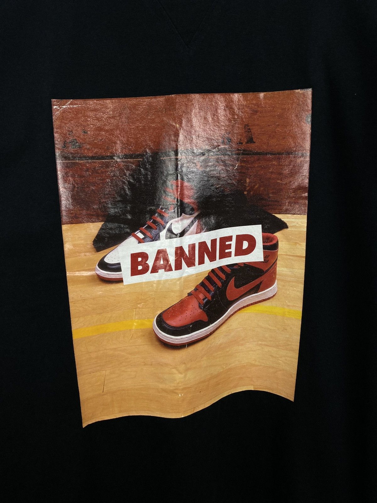 Jordan Brand × Nike × Vintage 🇺🇸 Vintage 90s Jordan Banned T-Shirt Rare Retro USA Hype Y2K Size US L / EU 52-54 / 3 - 4 Thumbnail