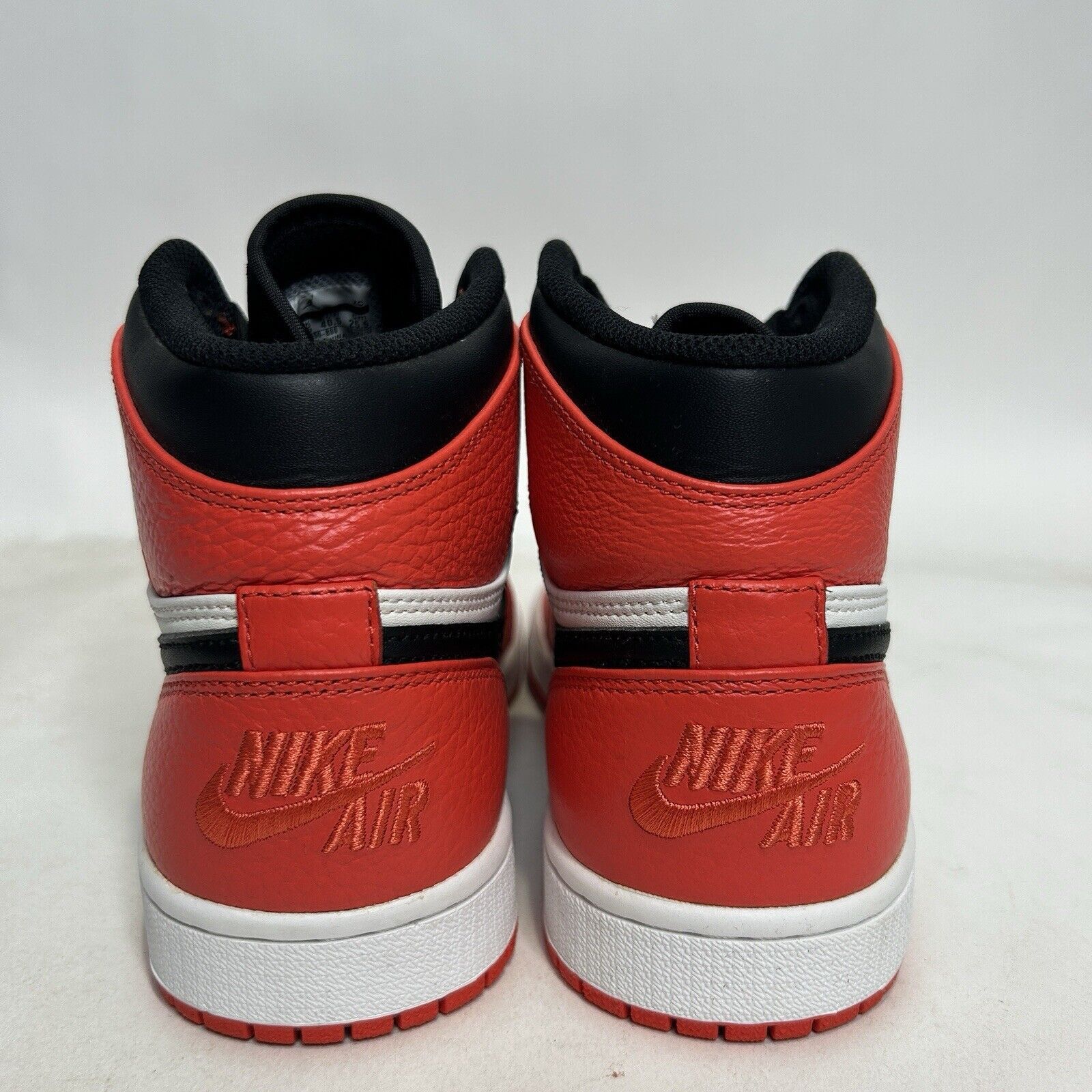 Nike Nike Shoes Air Jordan 1 High OG Rare Air “Max Orange” 2024 Size US 9 / IT 39 - 5 Thumbnail