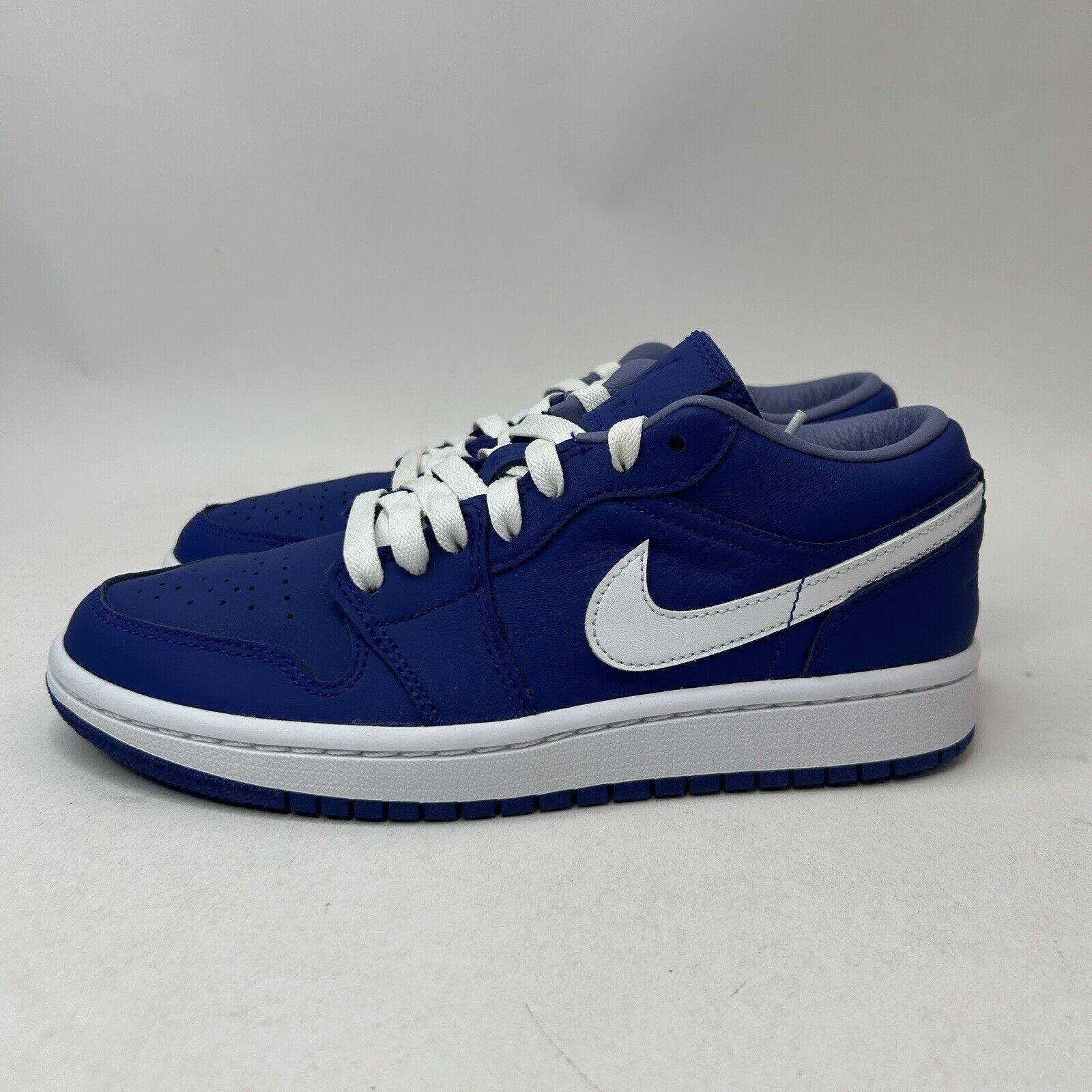 Nike Nike Air Jordan 1 Low Retro WMNS “Deep Royal Blue” 2023 Size US 6 / IT 36 - 6 Thumbnail