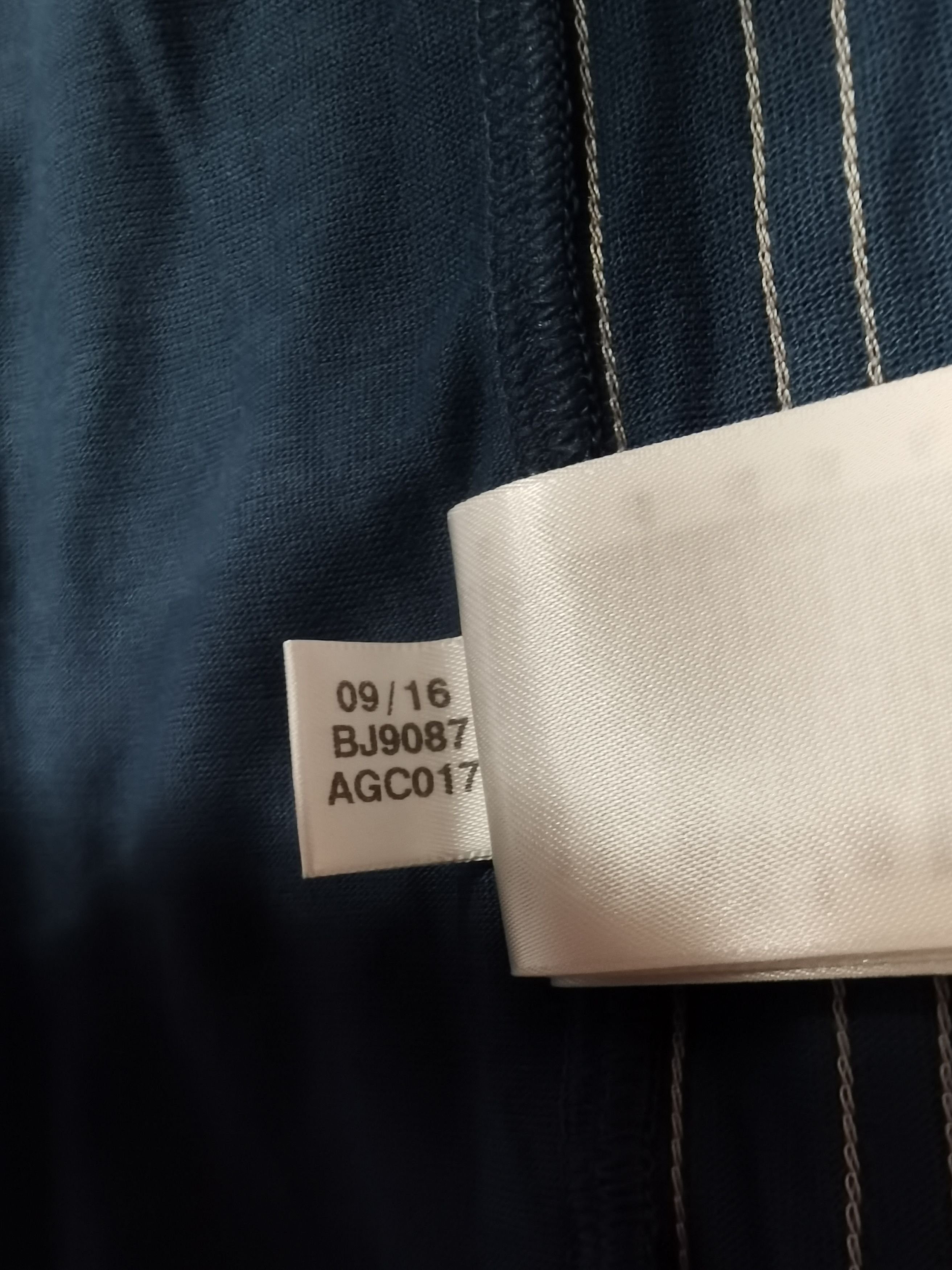 Adidas × Humanrace × Pharrell adidas x Pharrell Williams Hu Race Tank Top Small BJ9087 Size US S / EU 44-46 / 1 - 12 Thumbnail