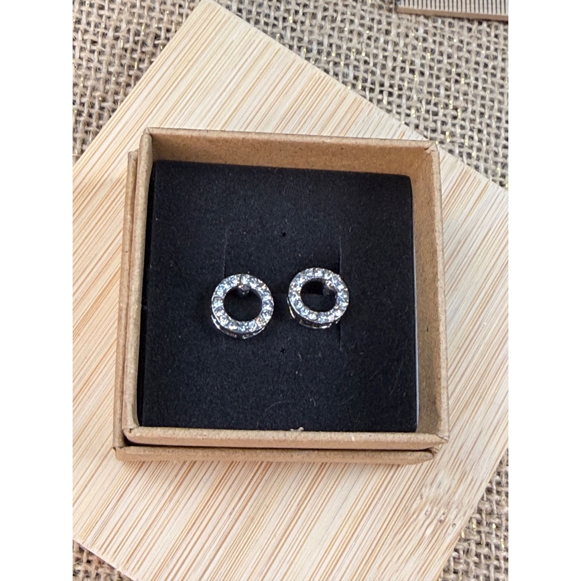 Other Silver Rhinestone Circle Stud Earrings In Gift Box Size ONE SIZE - 2 Thumbnail
