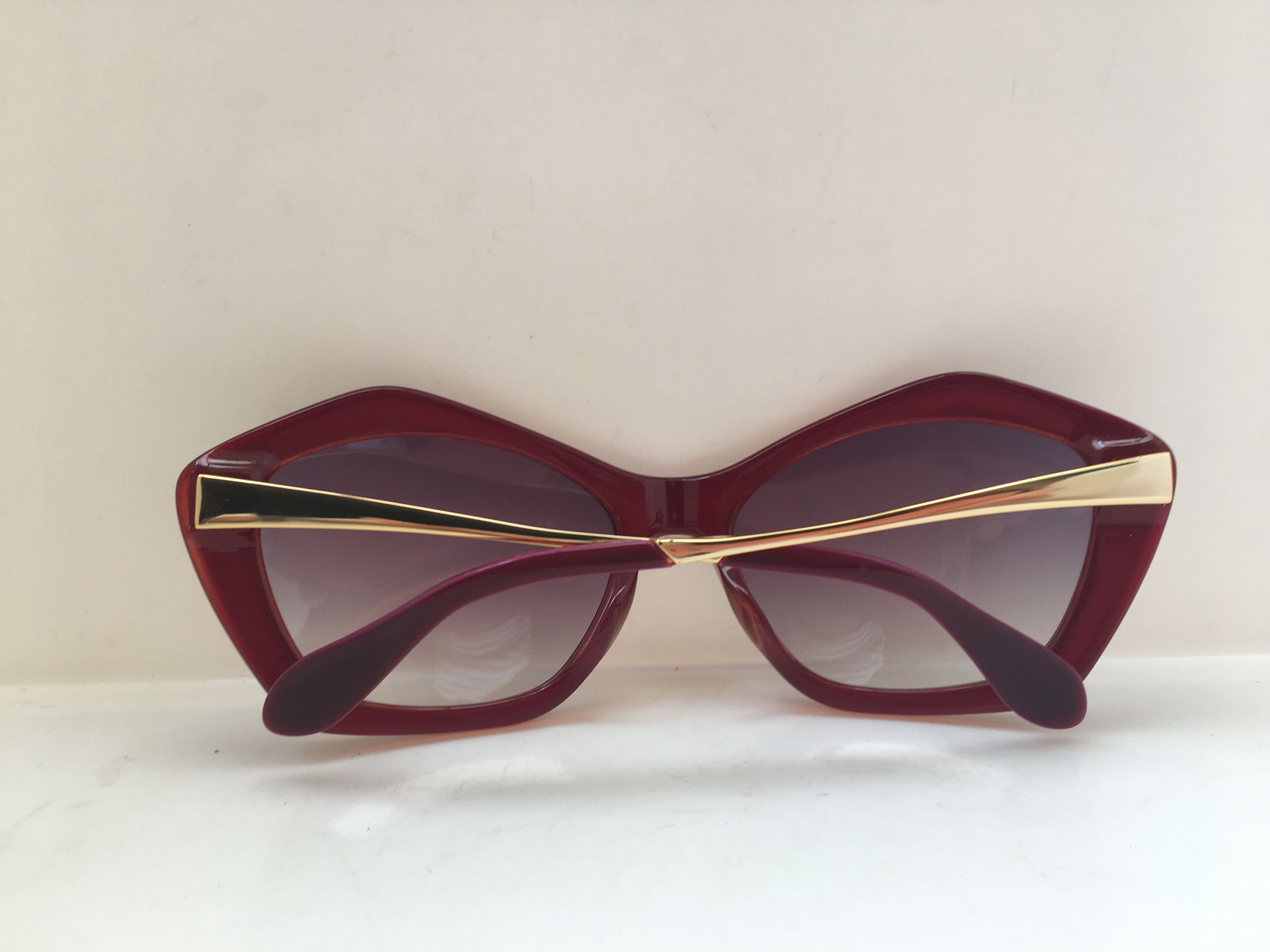 Other Reddish Purple Cateye Diva Sunglasses Frame Size ONE SIZE - 6 Thumbnail