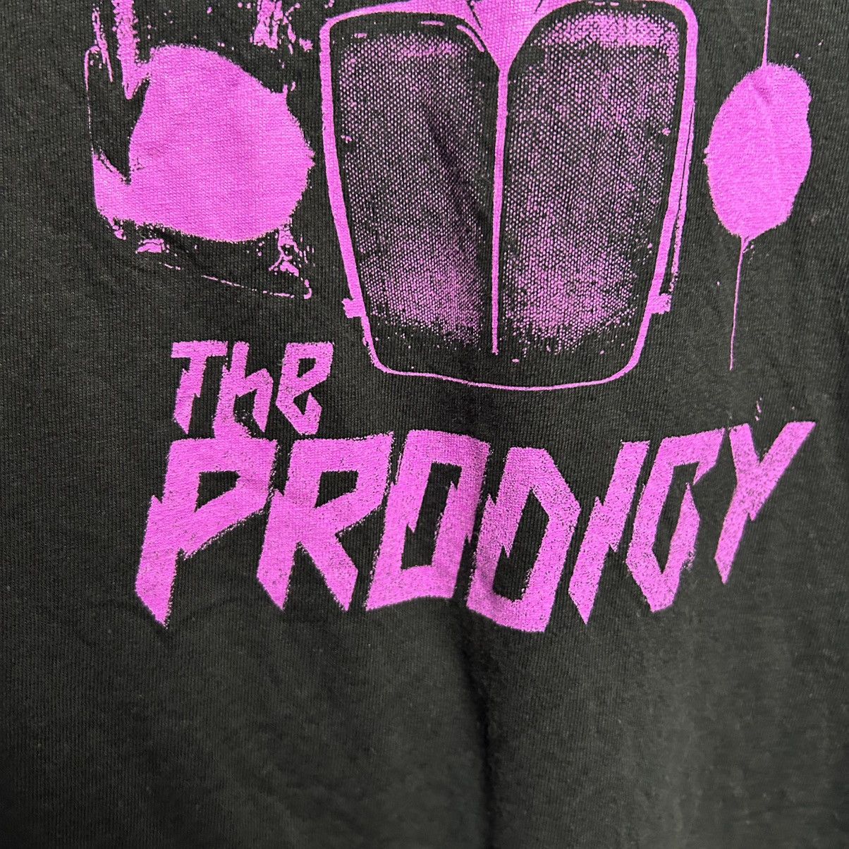 Band Tees Vintage The Prodigy Big Graphic Logo rock band tee size S Size US S / EU 44-46 / 1 - 4 Thumbnail
