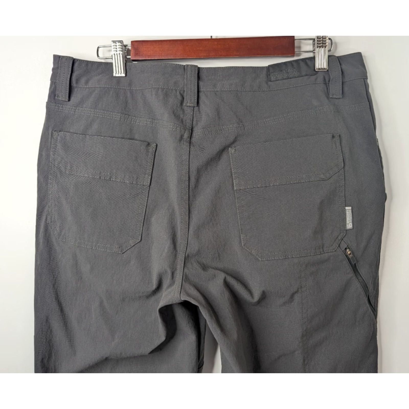 Mountain Hardwear Mountain Hardwear Mens Pants Trekking Outdoor Nylon Spandex Regular Flat Front Zip Pockets Gray 31 Inseam 34 Waist OM6833 Size 34 Size US 34 / EU 50 - 6 Thumbnail