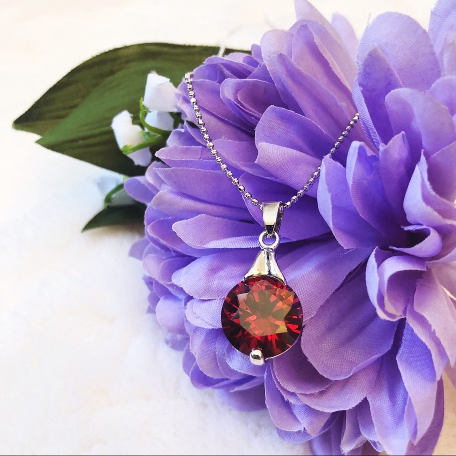 Other Silver Red Crystal Necklace Size ONE SIZE - 4 Thumbnail