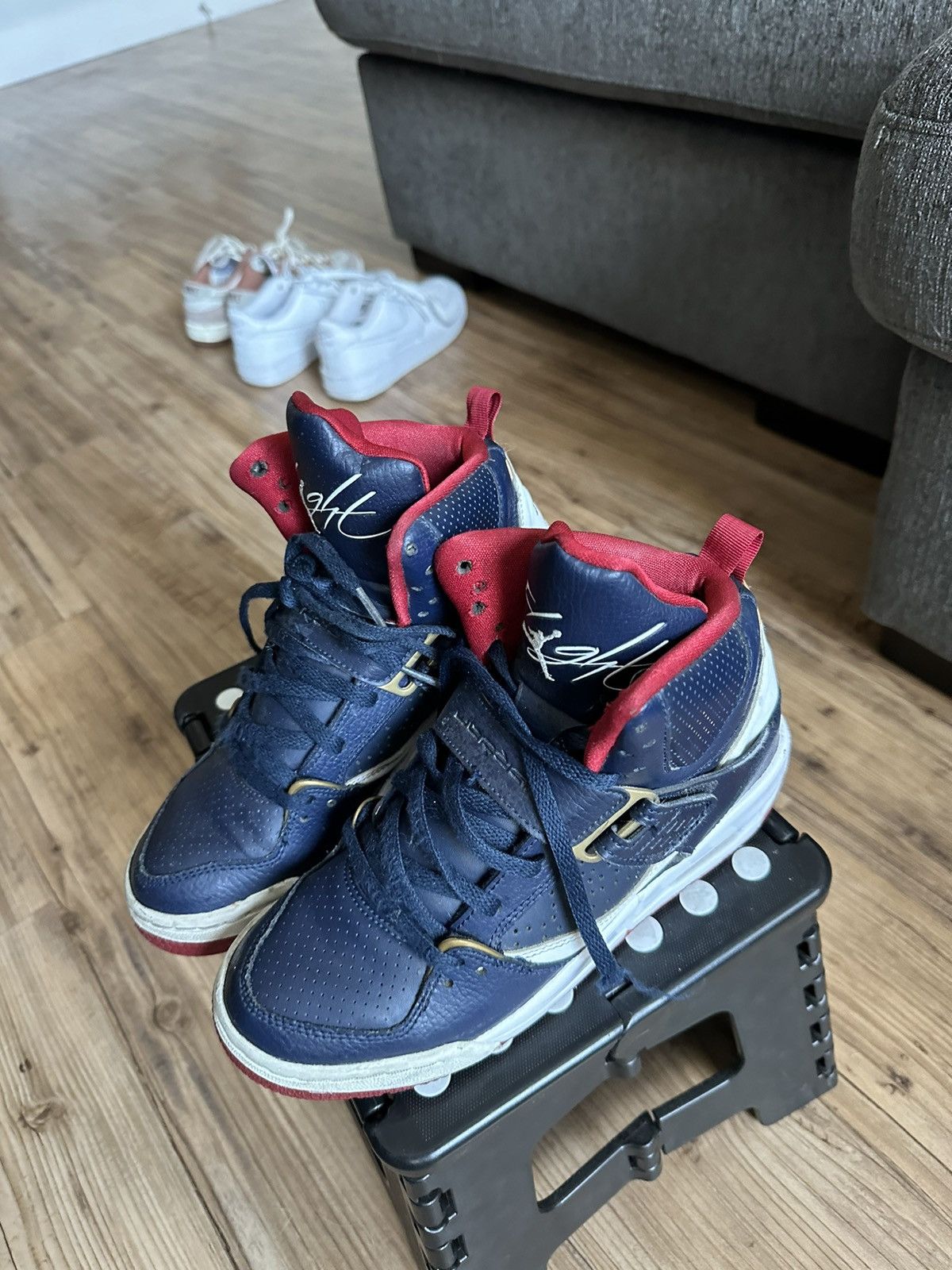 Nike × Vintage Size 5 (GS) - Jordan Flight 45 High Midnight Navy Youth Size US 5 / IT 35 - 5 Thumbnail