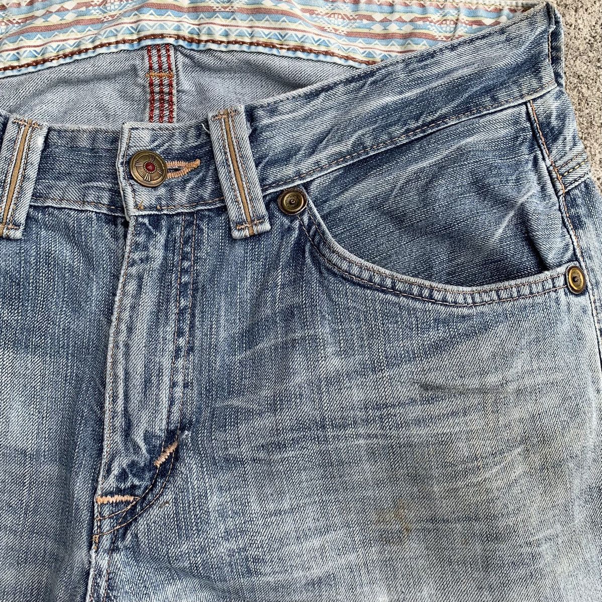 Japanese Brand Vintage Japan Edwin Navajo Distressed Two Tone Denim W35 Size US 35 - 5 Thumbnail