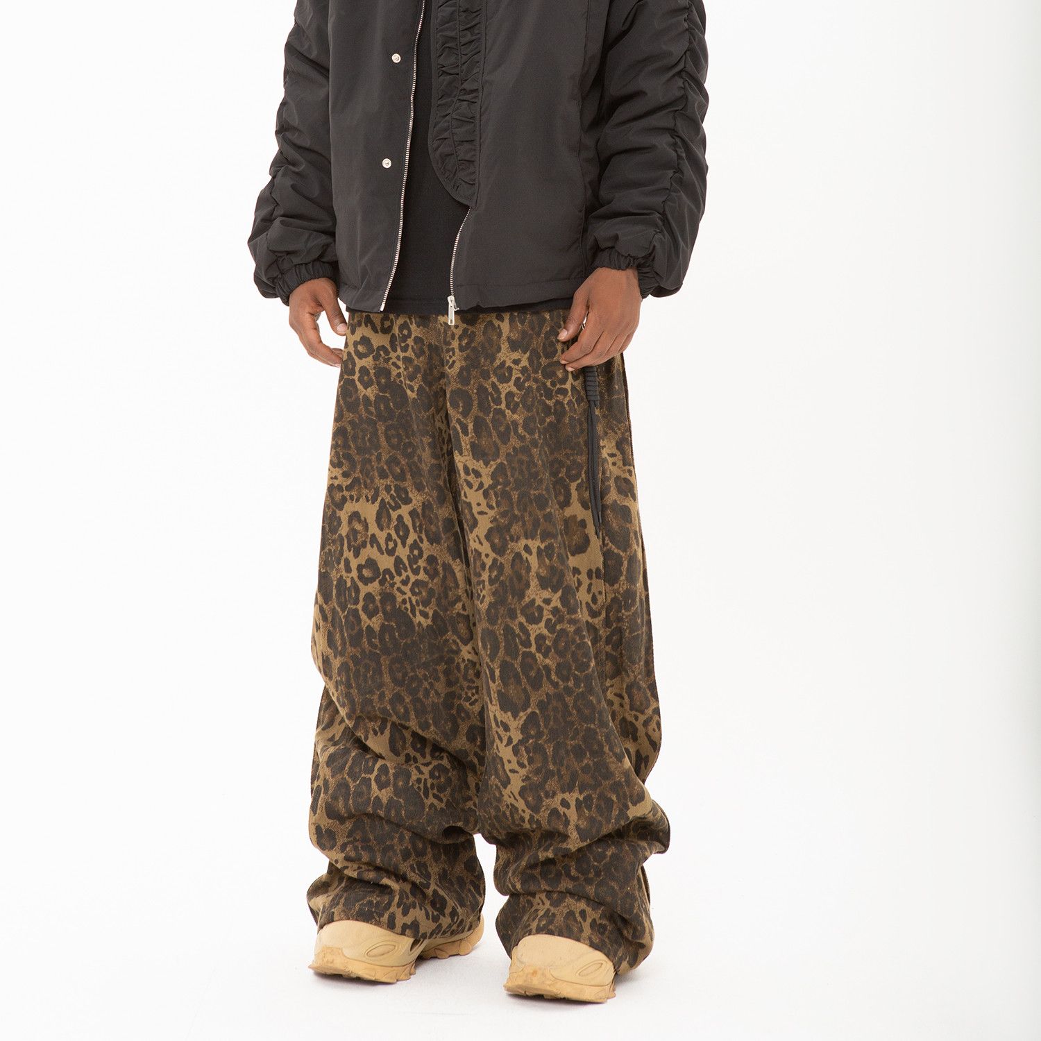 Japanese Brand Camouflage Leopard baggyJeans Size US 32 / EU 48 - 1 Thumbnail