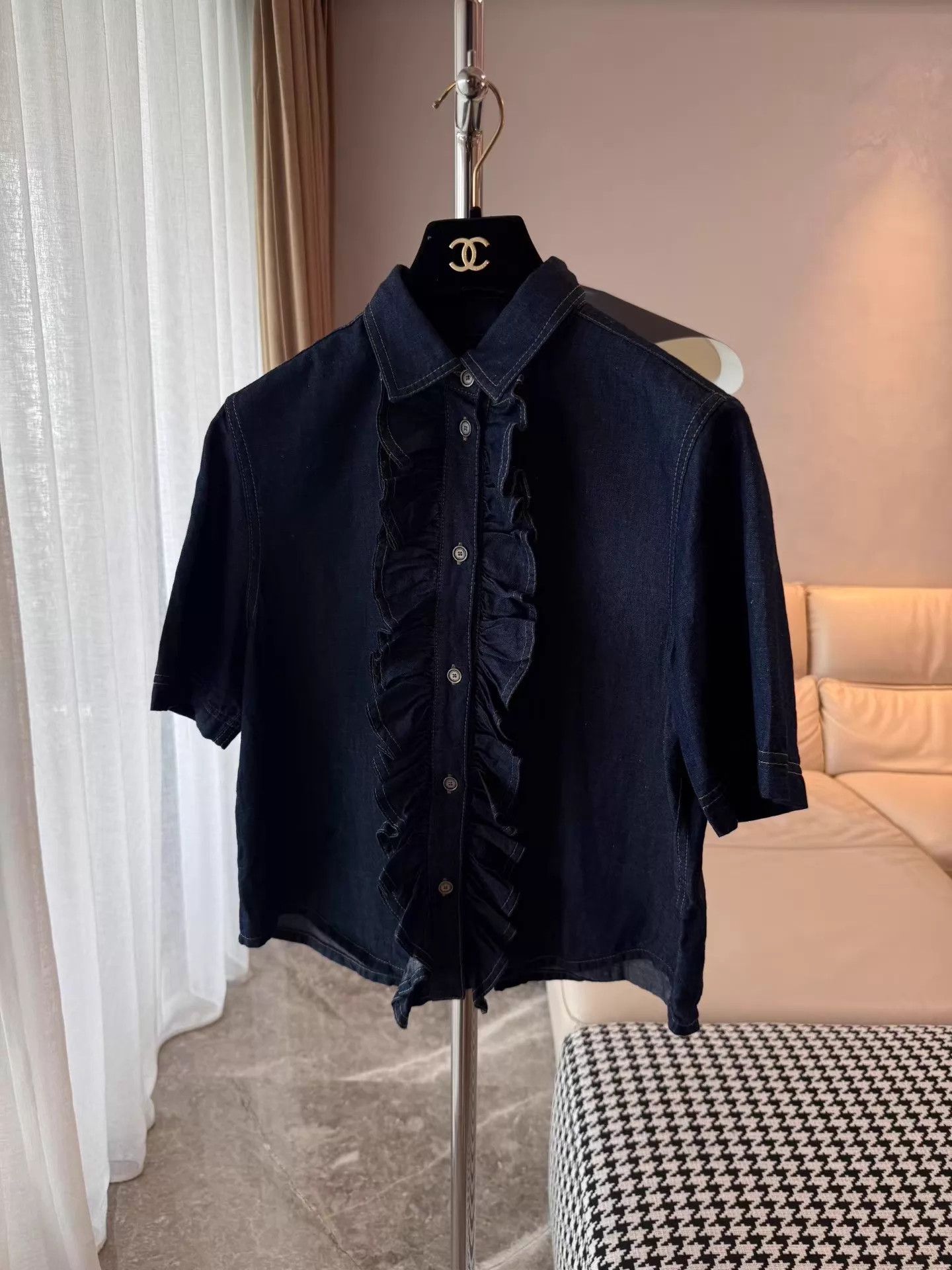 Dior Dior Ruffled Linen-Cotton Shirt 40 Size M / US 6-8 / IT 42-44 - 1 Thumbnail