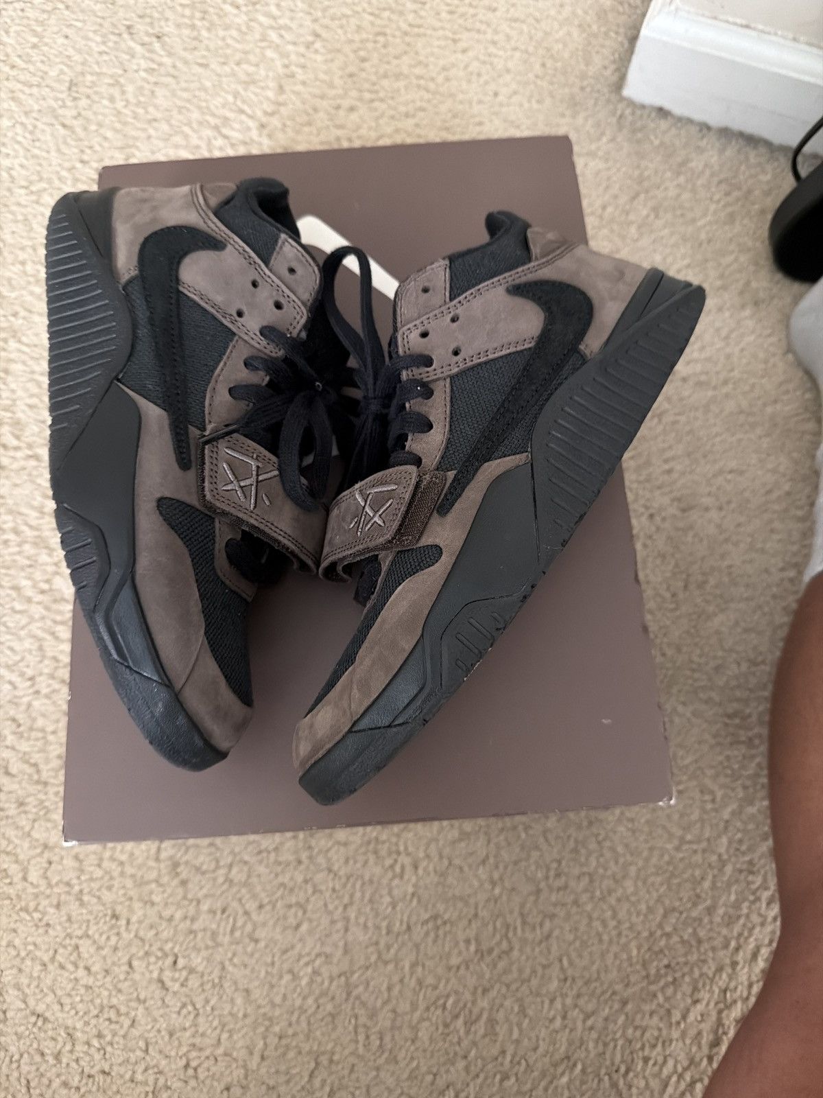 Jordan Brand × Travis Scott Jumpman Jack TR Size US 8.5 / EU 41-42 - 10 Thumbnail