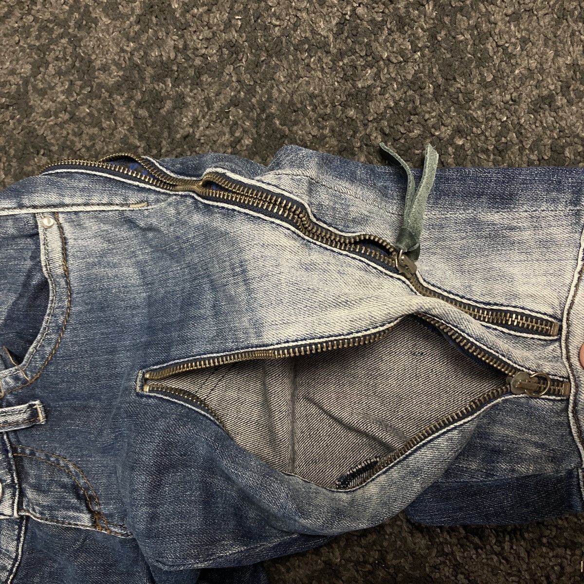 Miss Sixty × Vintage Miss sixty y2k vintage skinny jeans rocker style Size 26" / US 2 / IT 38 - 4 Thumbnail