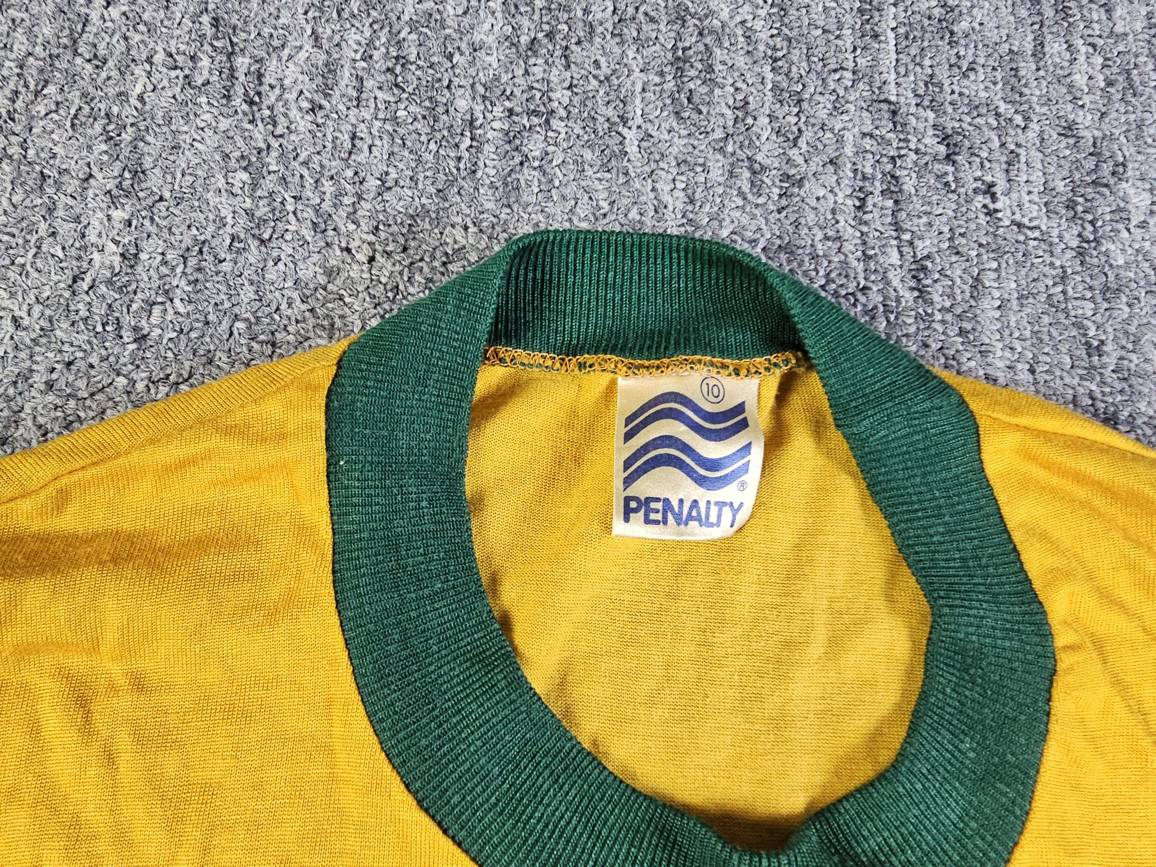 Penalty Vintage 1970s Brazil Jersey Penalty Tag Rare Viscose M Size US M / EU 48-50 / 2 - 3 Thumbnail