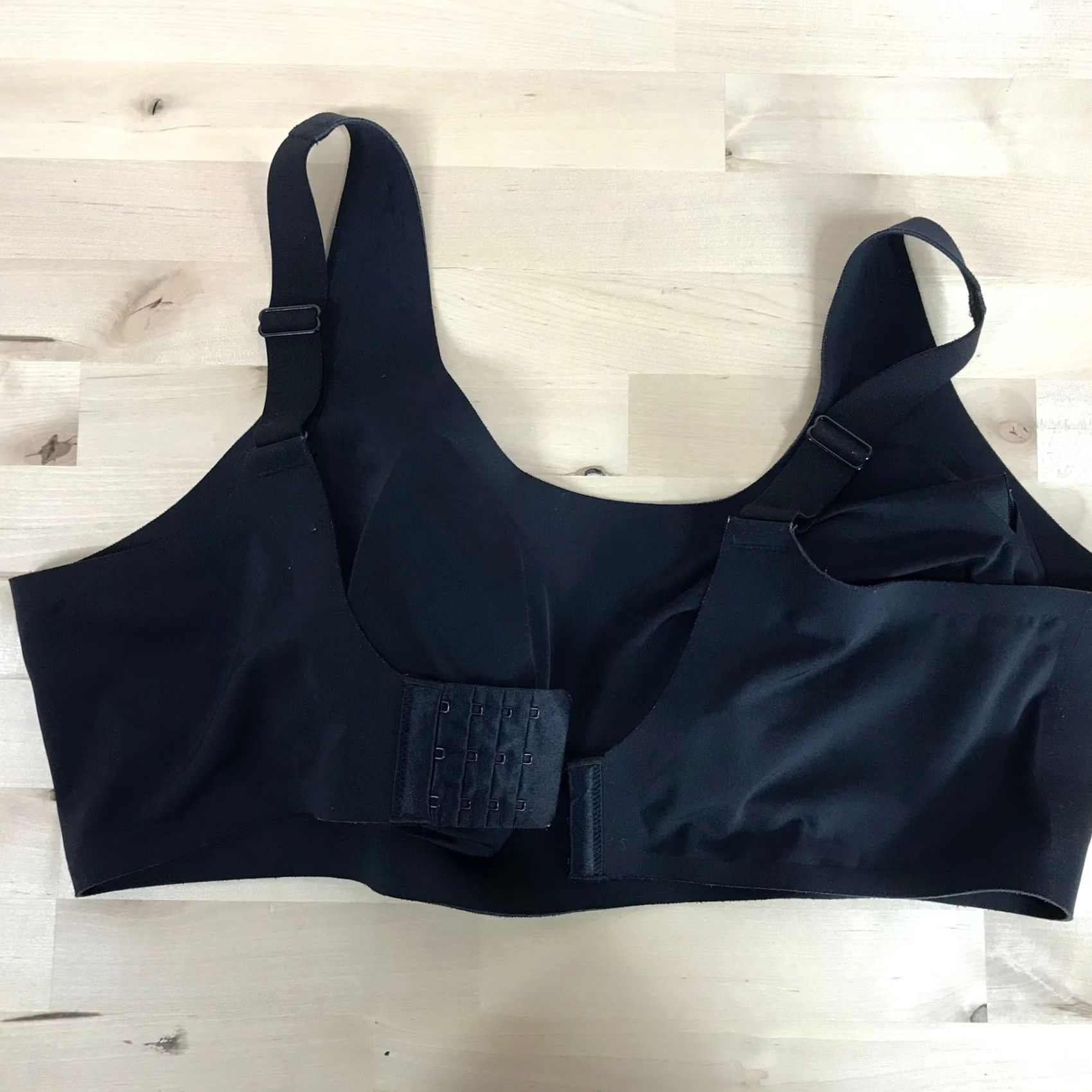Vintage Momcozy Bra Nursing Seamless Plus Size 3XL Wire-Free Adjustable Straps Black Womens Size ONE SIZE - 4 Thumbnail
