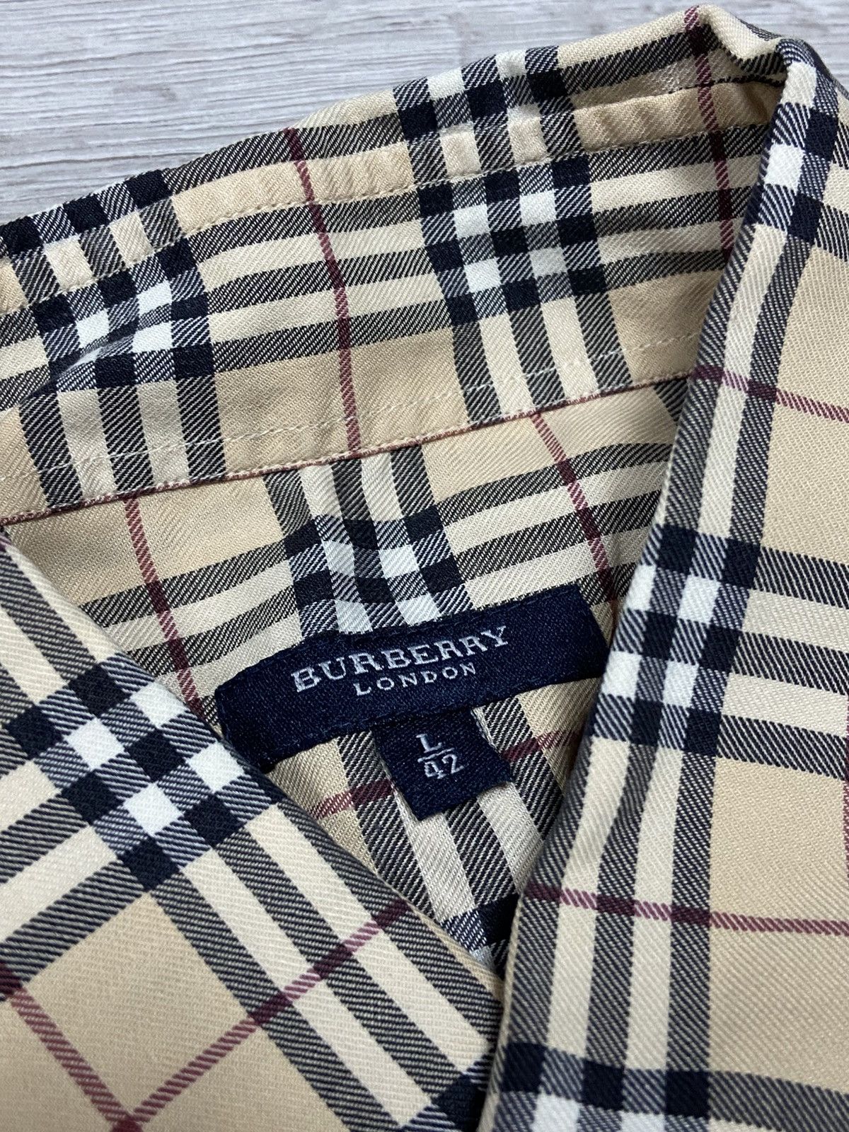 Burberry Burberry Brit shirt nova check overprint vintage Size US L / EU 52-54 / 3 - 6 Thumbnail