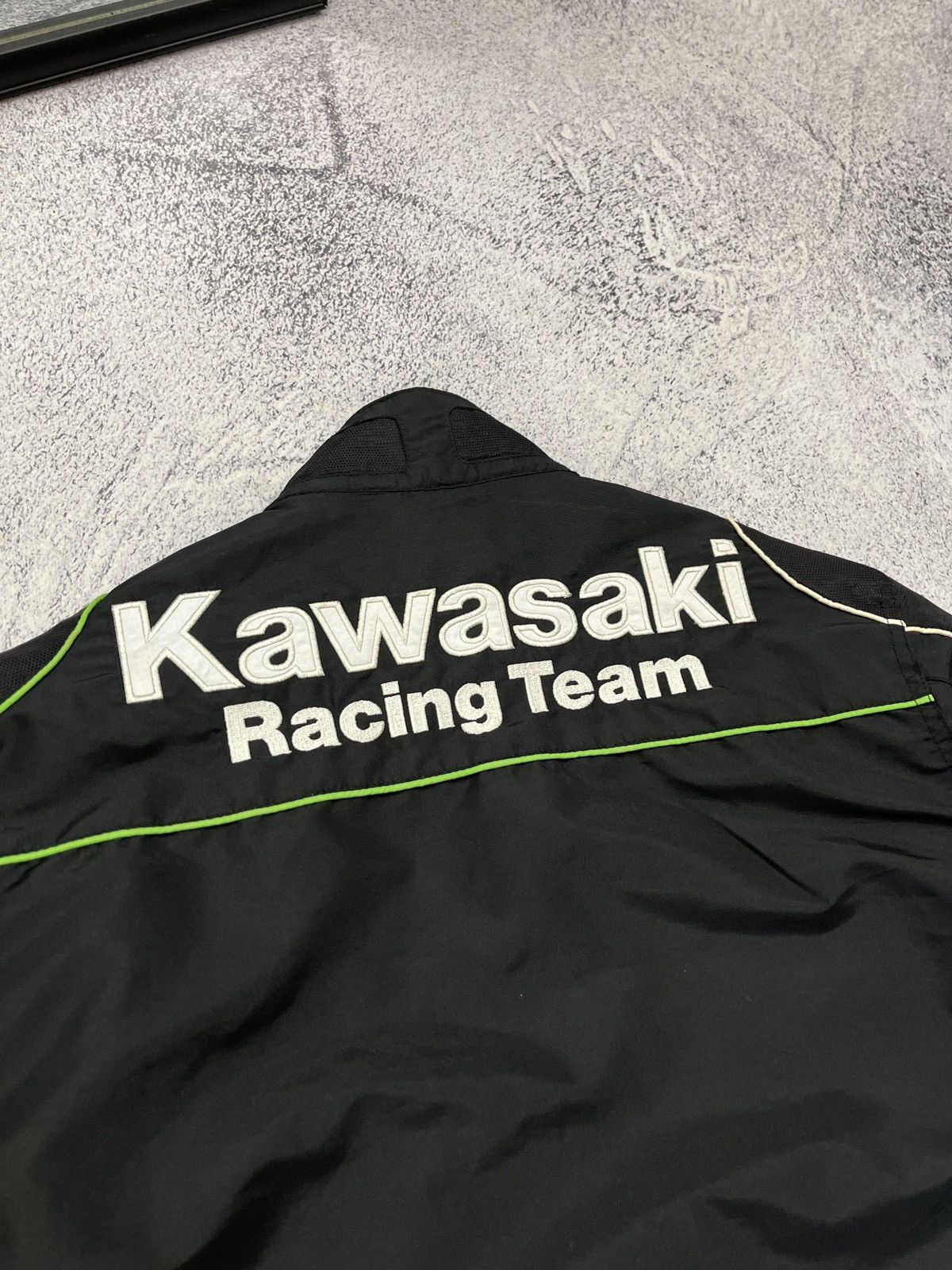 Japanese Brand Vintage Y2K Kawasaki Racing Jacket Moto Big Logo Hype Rare Size M / US 6-8 / IT 42-44 - 12 Thumbnail