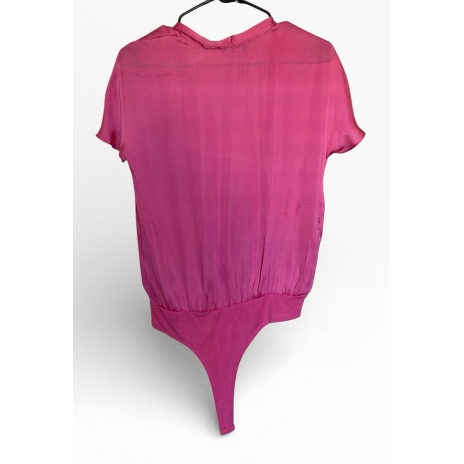 Other Pink Front V-Neck Short Sleeve Bubble Top Satin Bodysuit Size S / US 4 / IT 40 - 4 Thumbnail