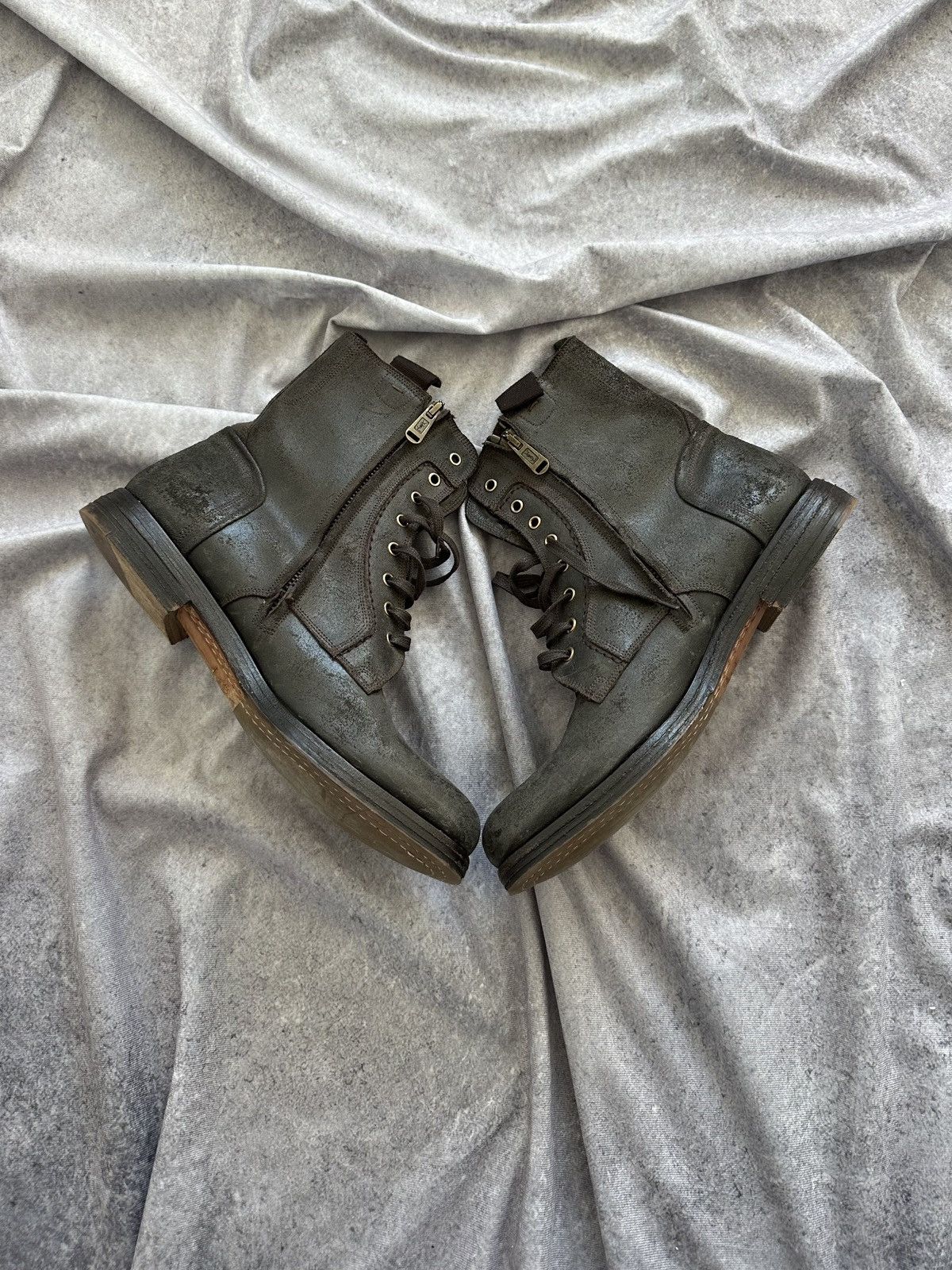 Saint Laurent Paris YVES SAINT LAURENT LEATHER BOOTS Size US 10.5 / EU 43-44 - 4 Thumbnail