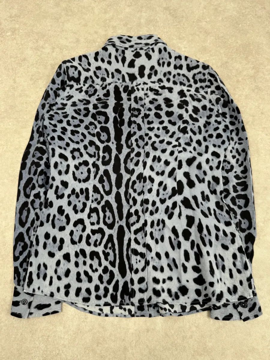 Dolce & Gabbana 2000s Dolce & Gabbana Blue & Black Leopard Silk Shirt Size XS / US 0-2 / IT 36-38 - 7 Thumbnail