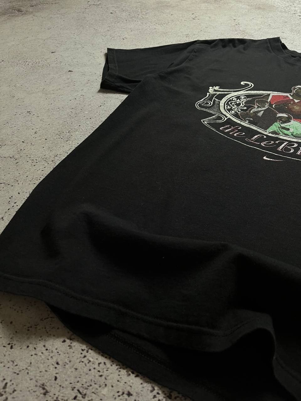 Nike Vintage Nike LeBron Tee y2k Nike T-Shirt Size US M / EU 48-50 / 2 - 8 Thumbnail