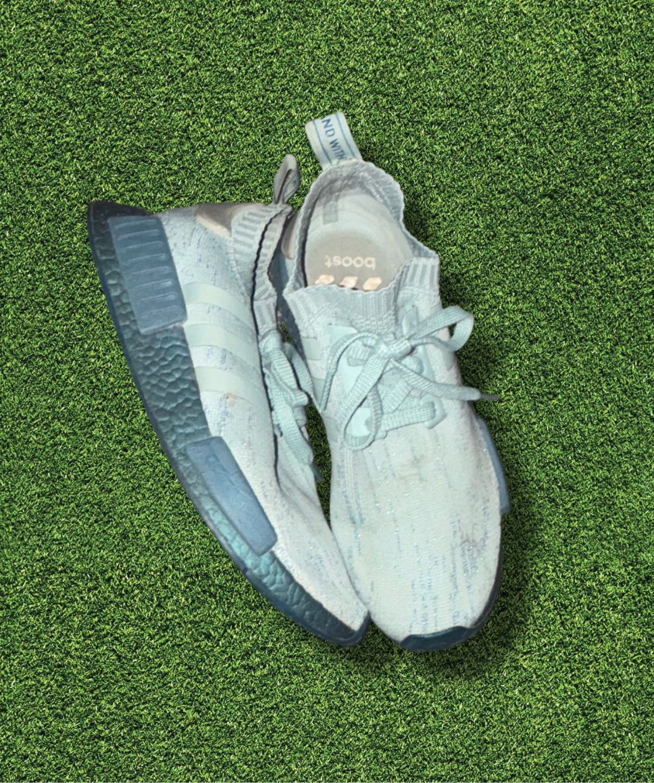 Adidas Adidas Ultraboost Shark Size US 9 / IT 39 - 3 Thumbnail